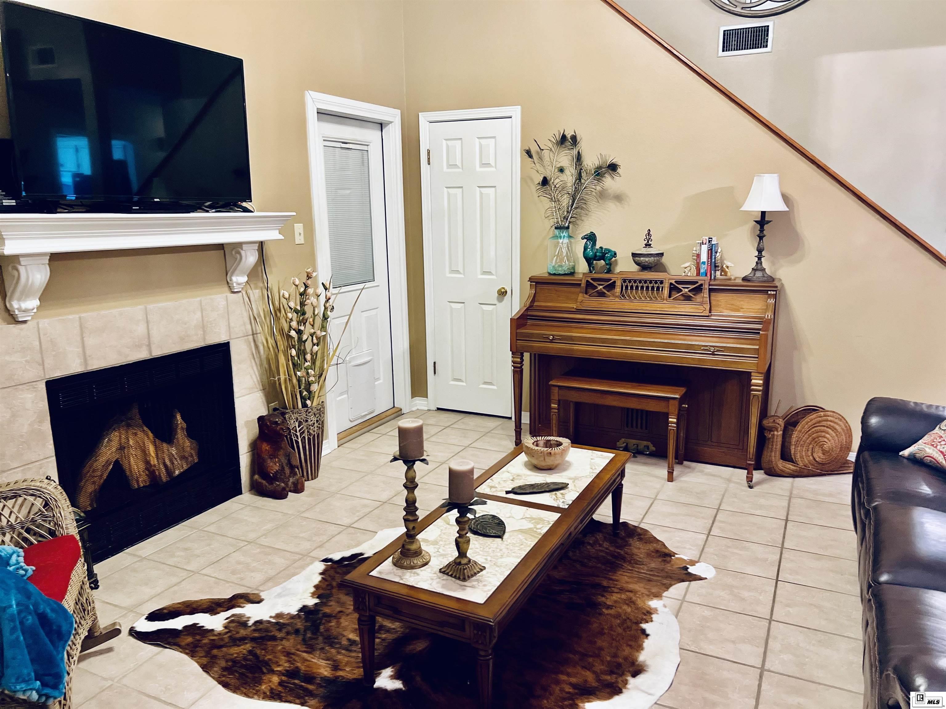 122 Sonoma Circle