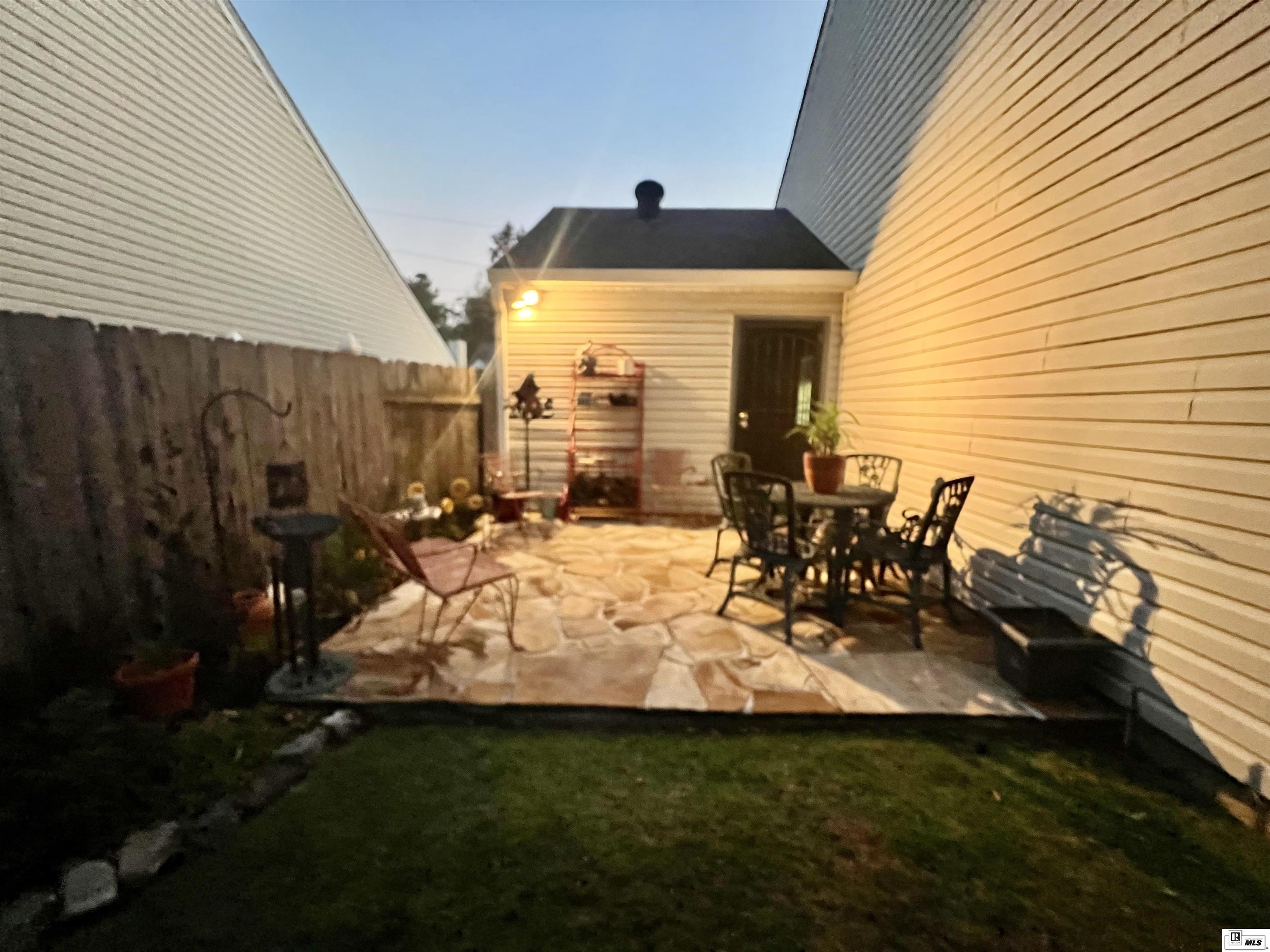 122 Sonoma Circle