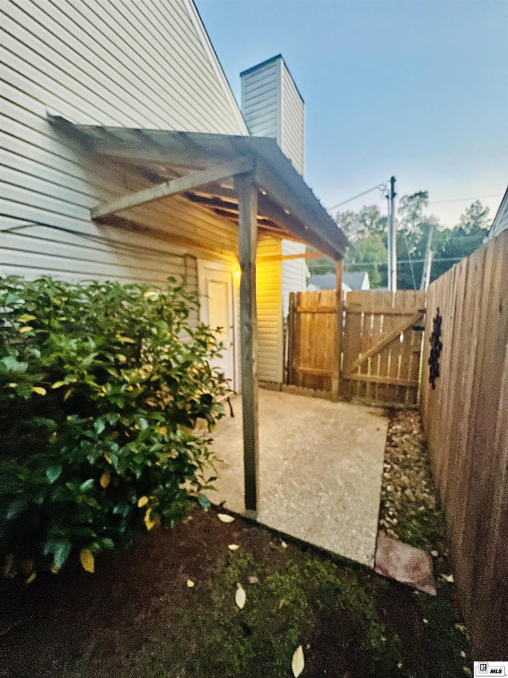 122 Sonoma Circle