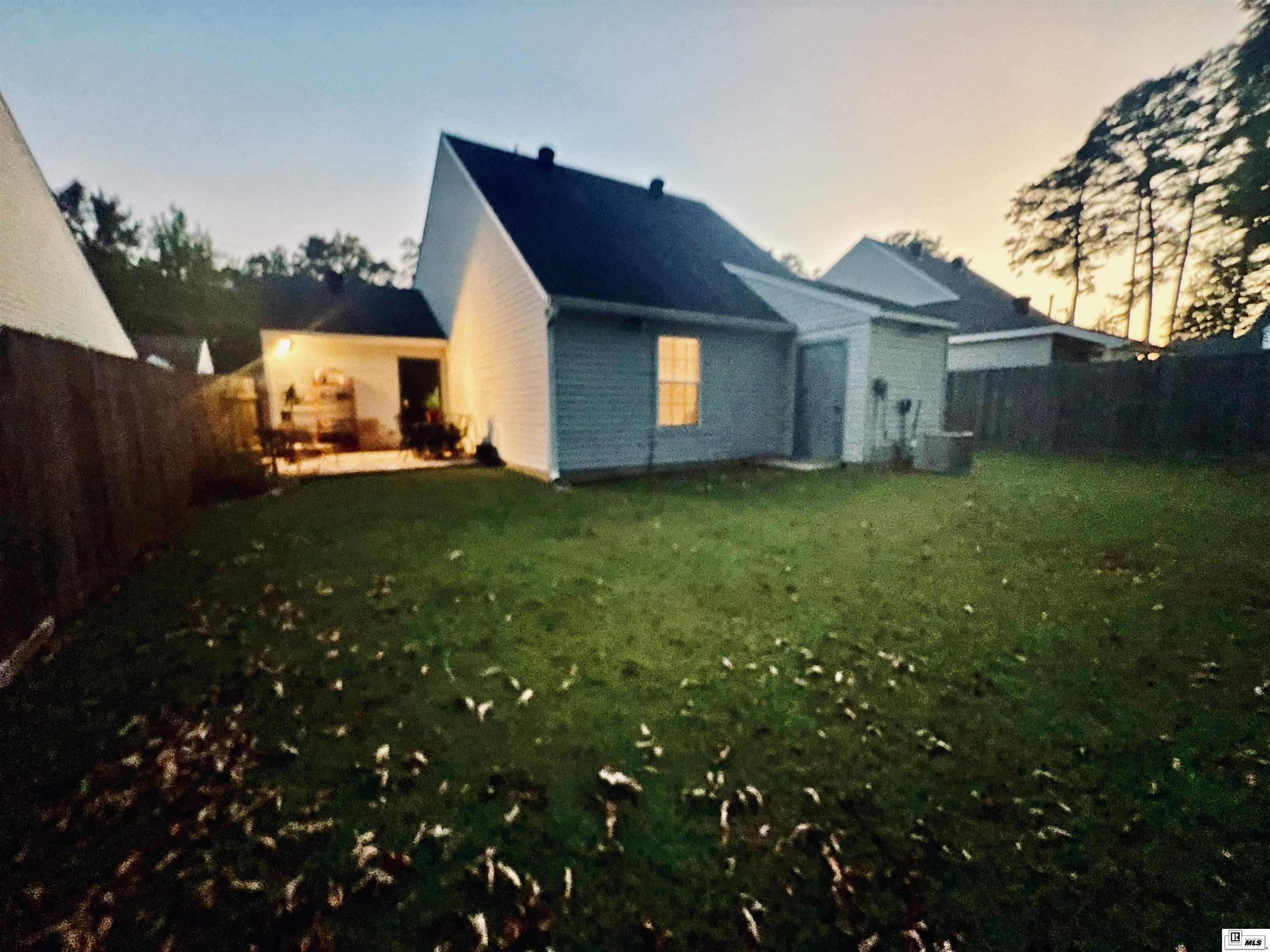 122 Sonoma Circle