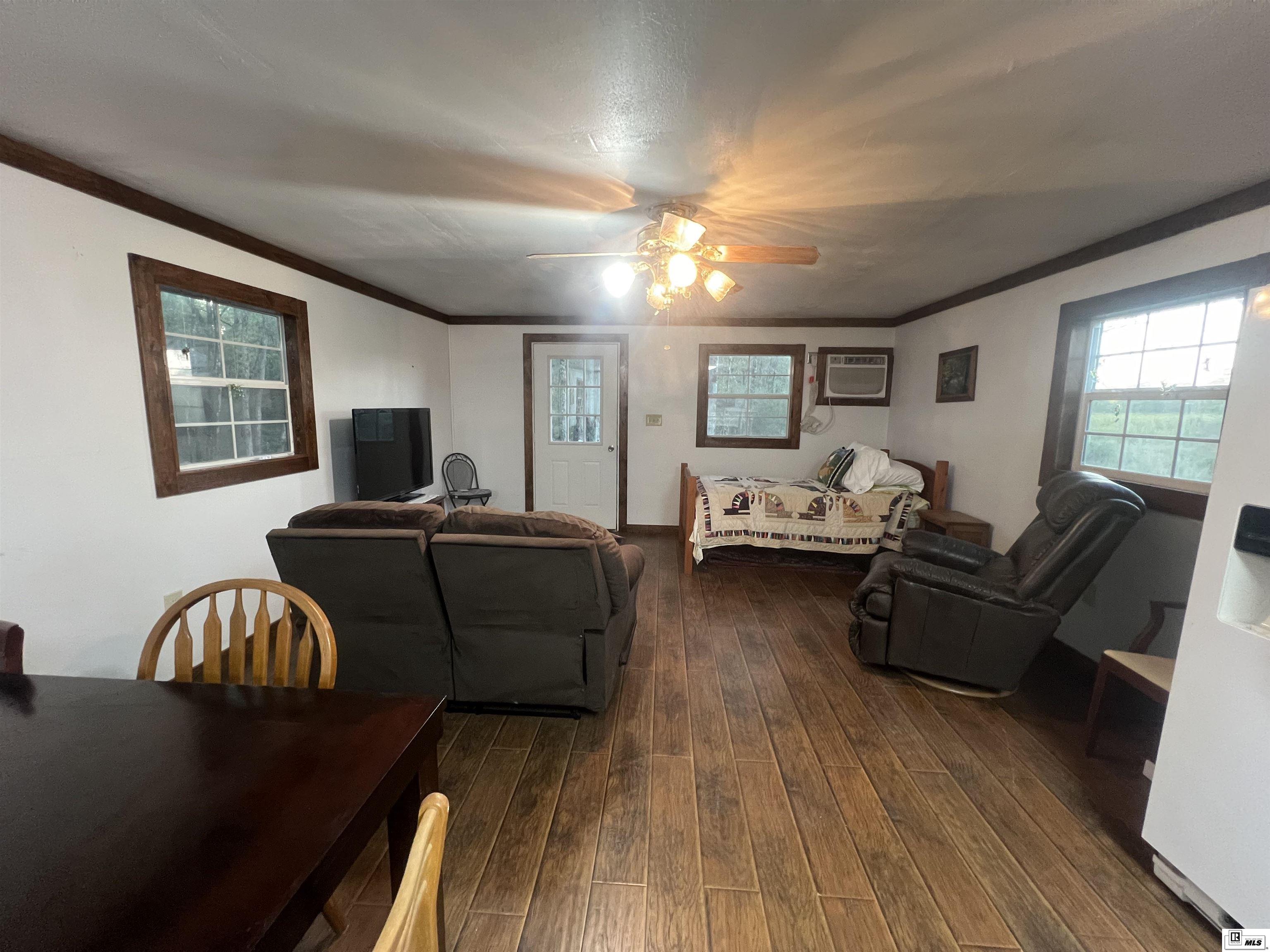 121 Littleton Road