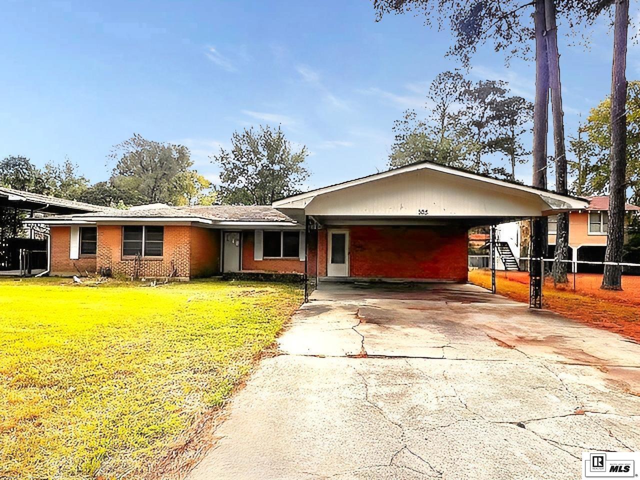 105 Oaklawn Drive