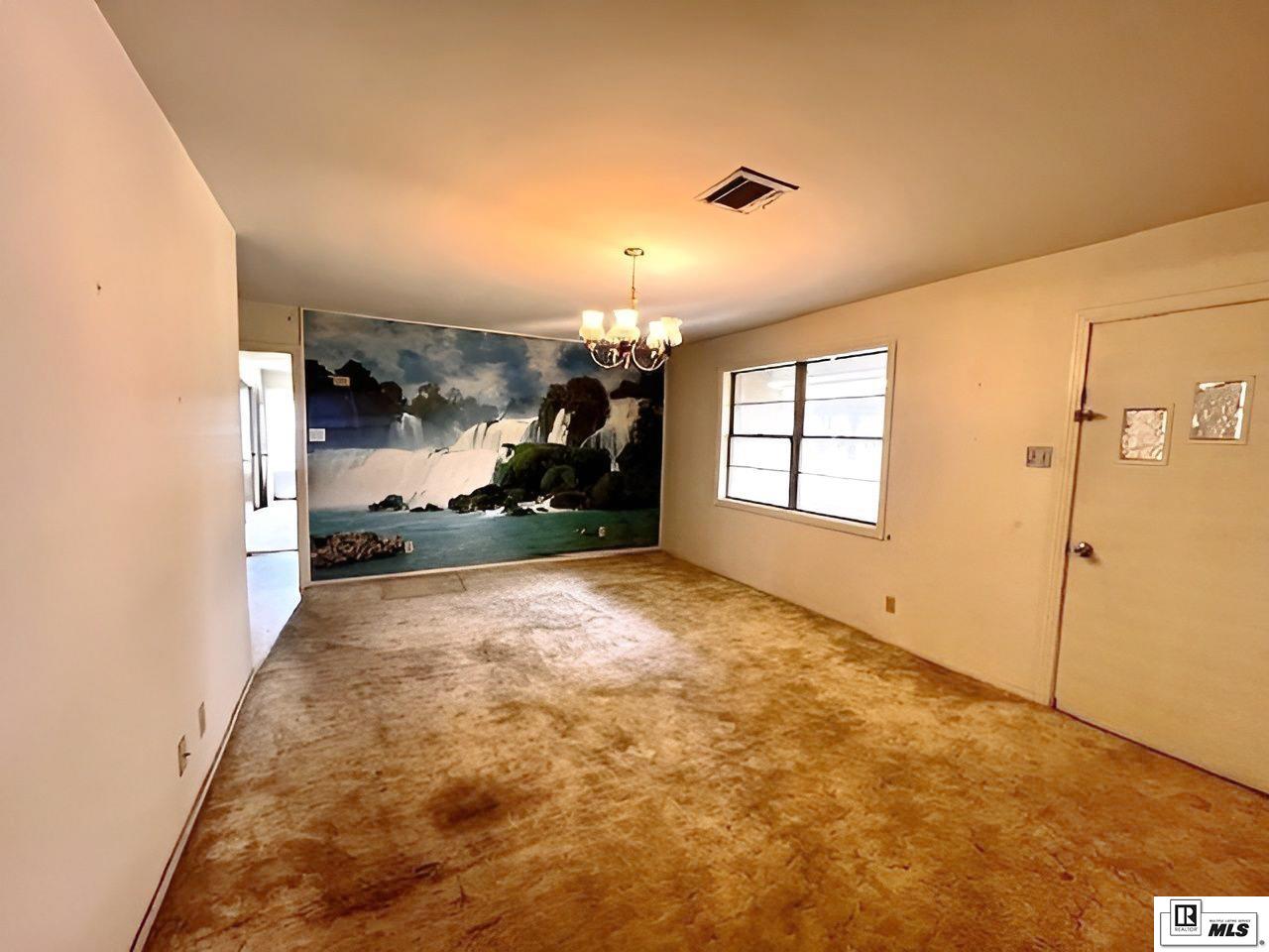 105 Oaklawn Drive
