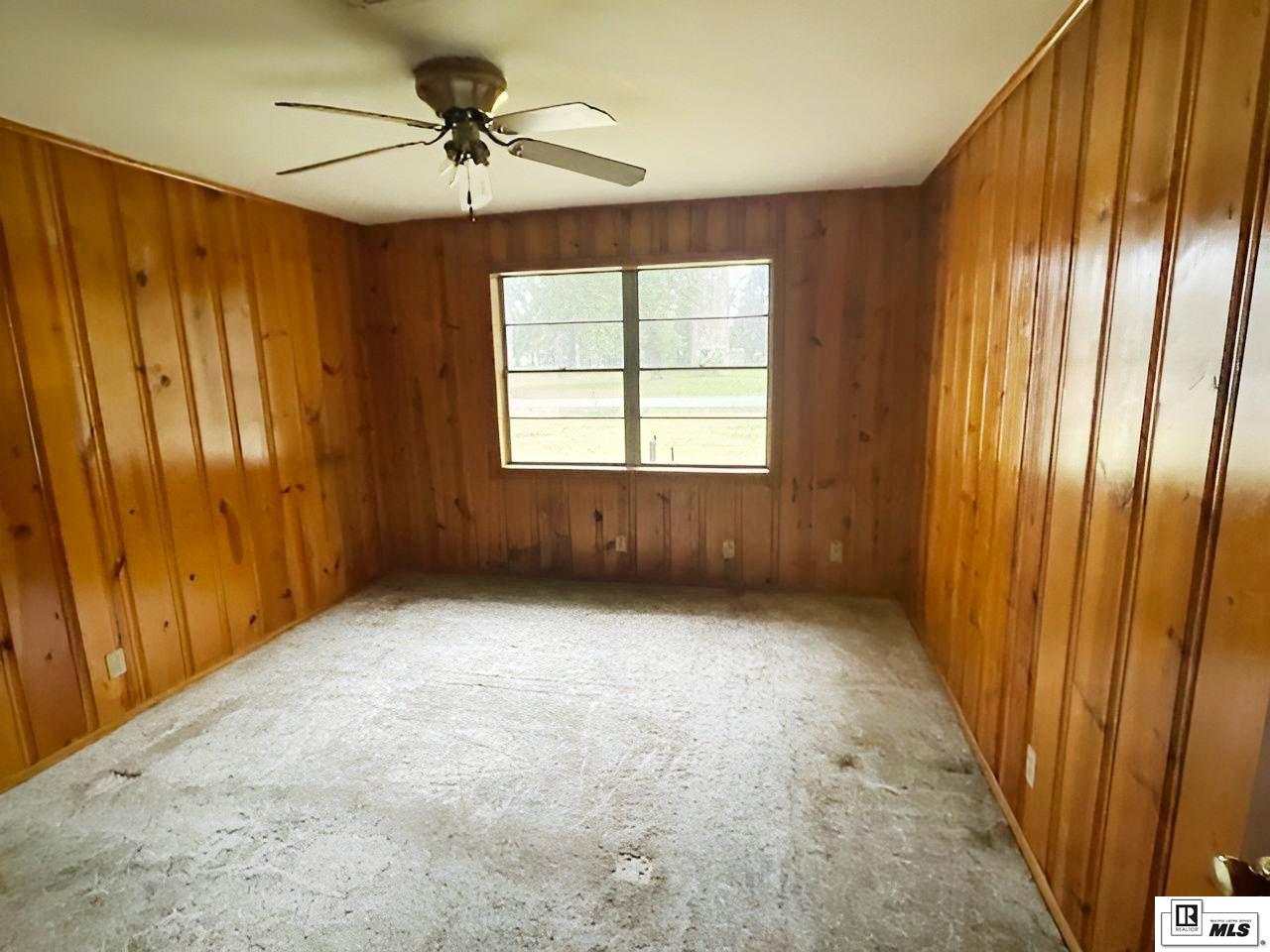 105 Oaklawn Drive