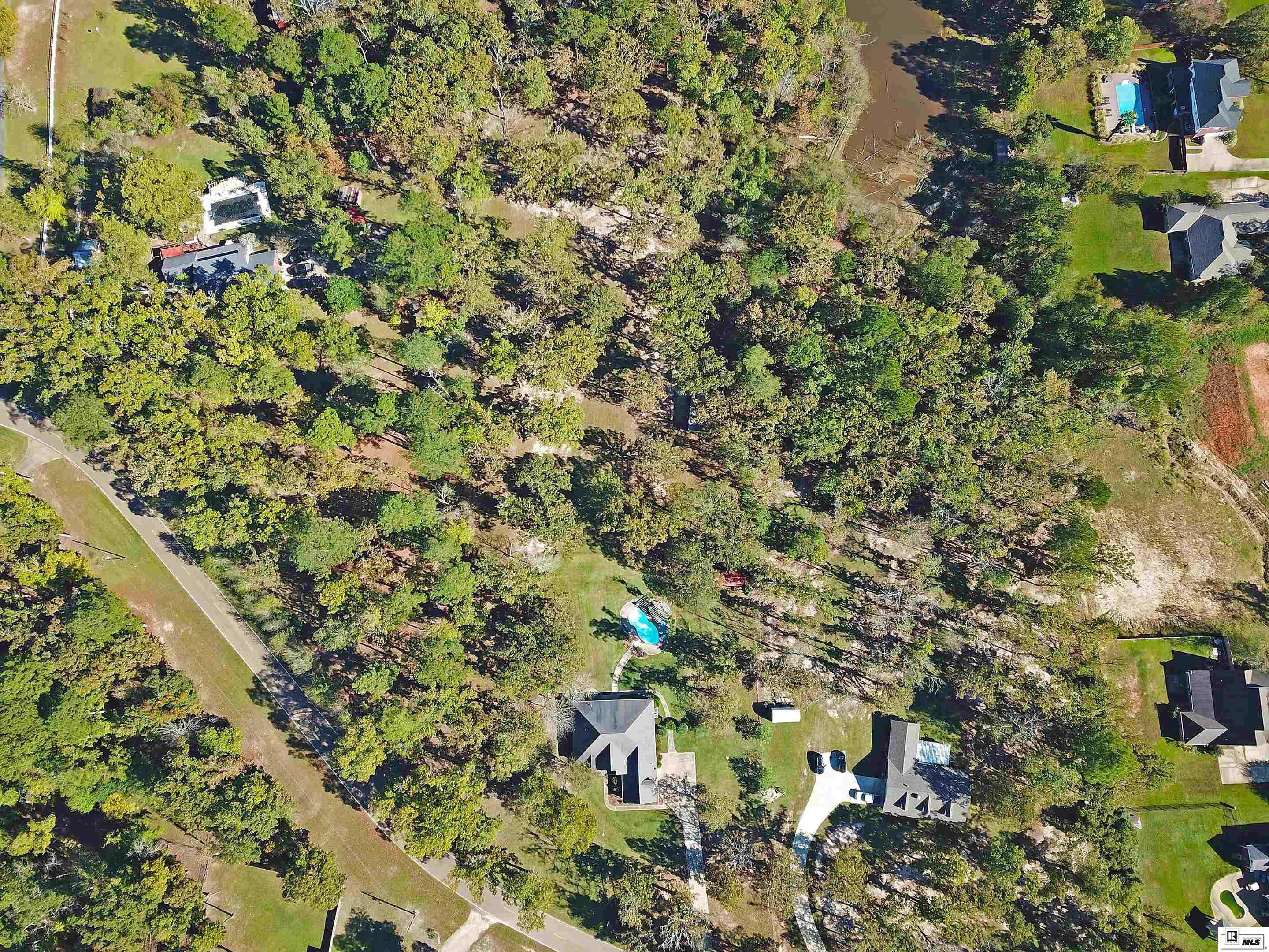 1110 Comanche Trail
