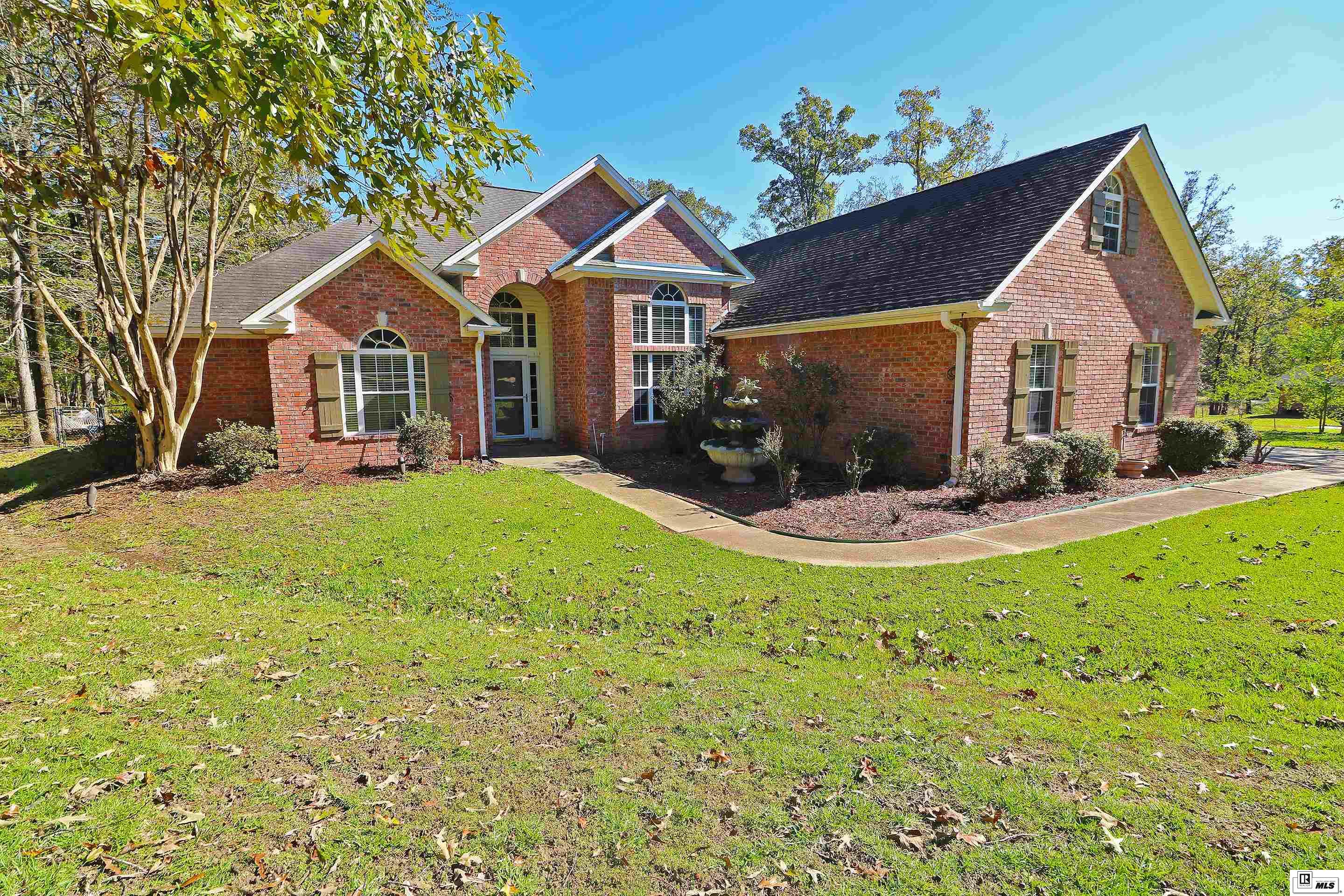 1110 Comanche Trail