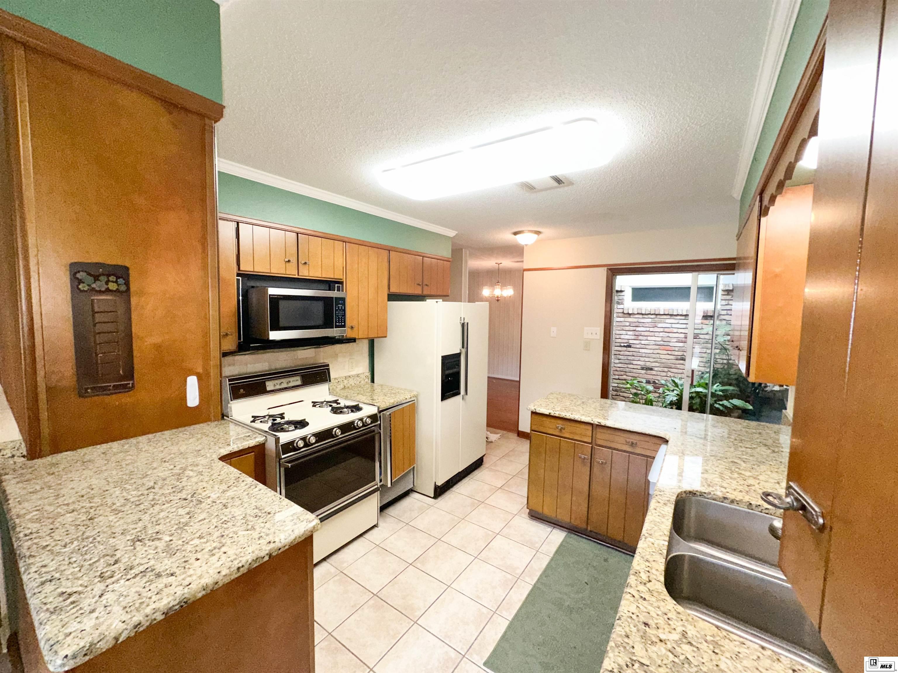 407 Fortune Drive