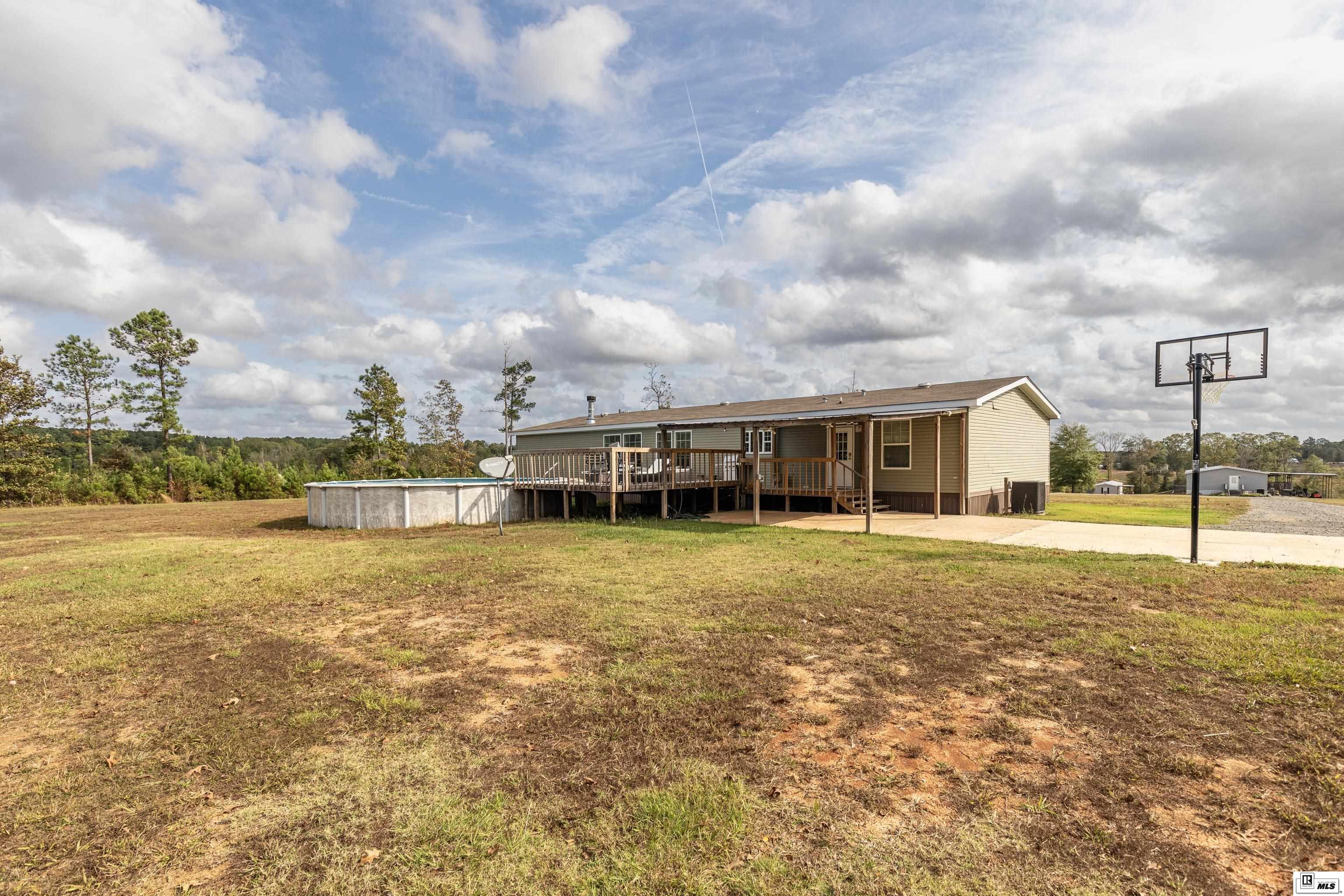 242 Janies Lane