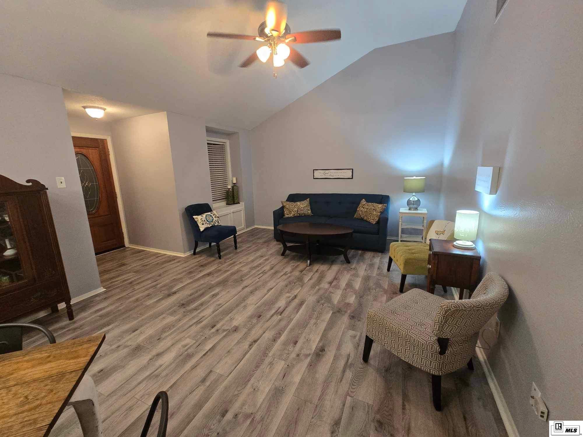 112 Cedarbrook Drive