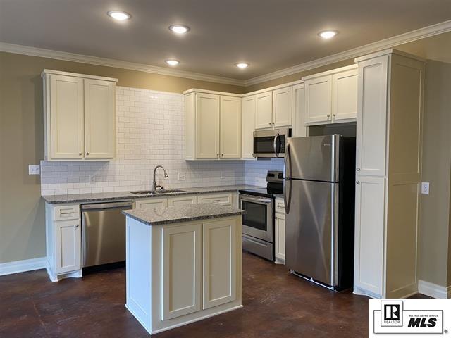 120 Perris Place Drive