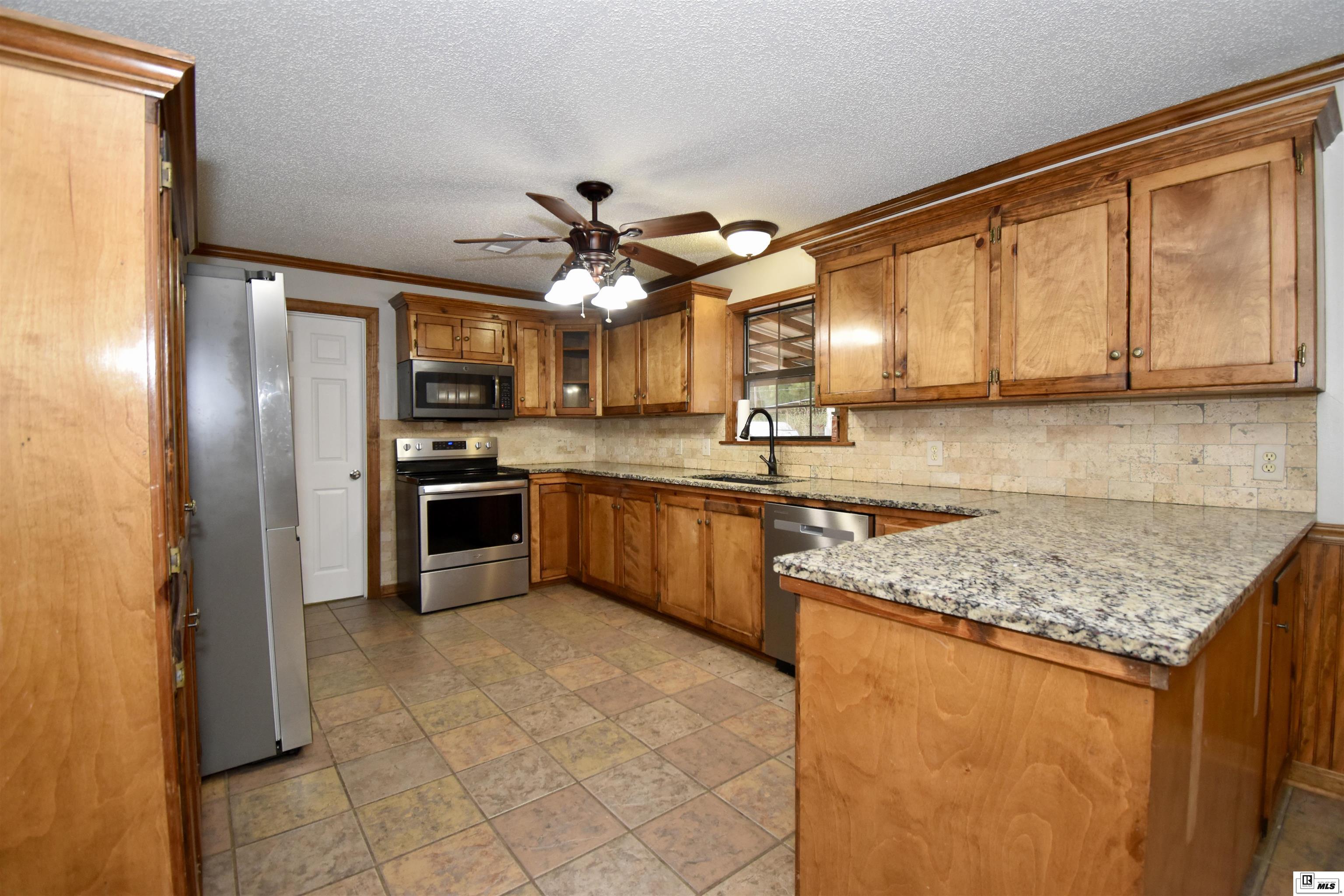257 Roach Road