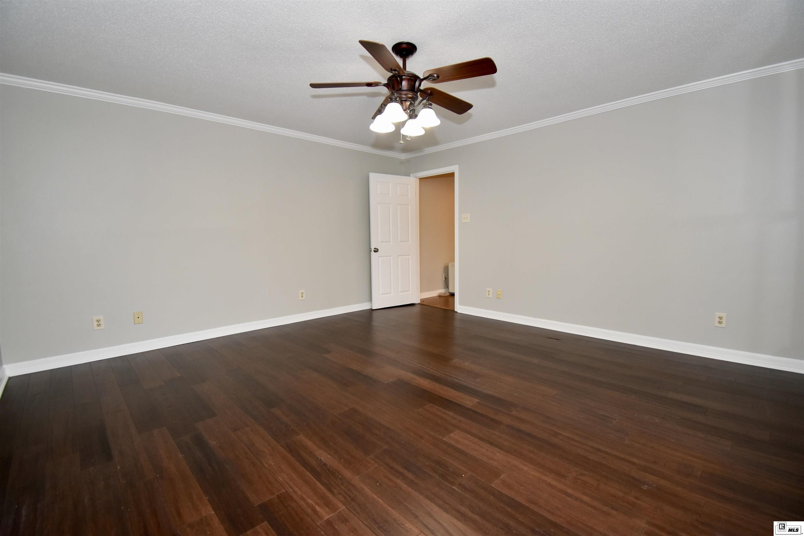 257 Roach Road