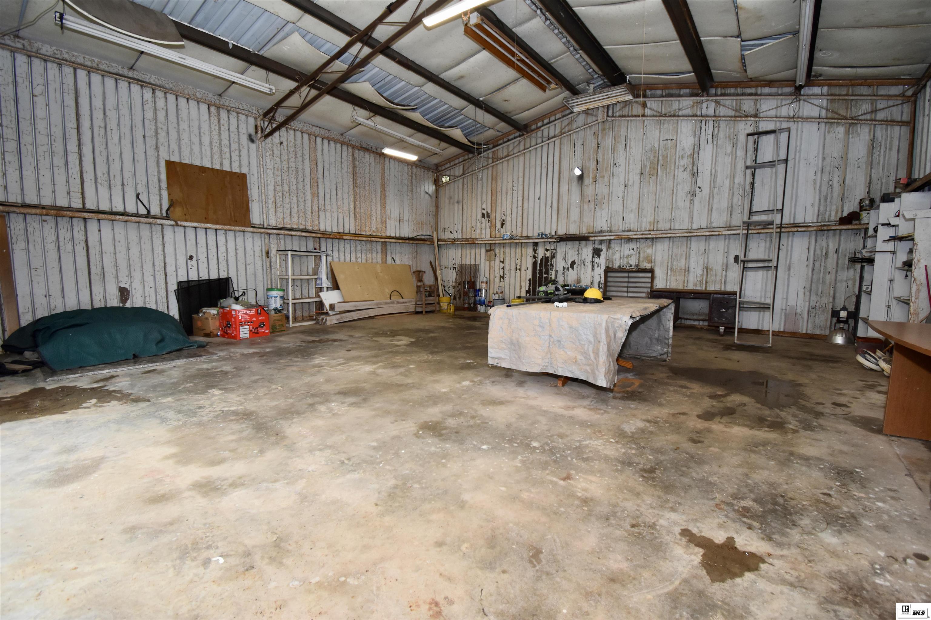 257 Roach Road