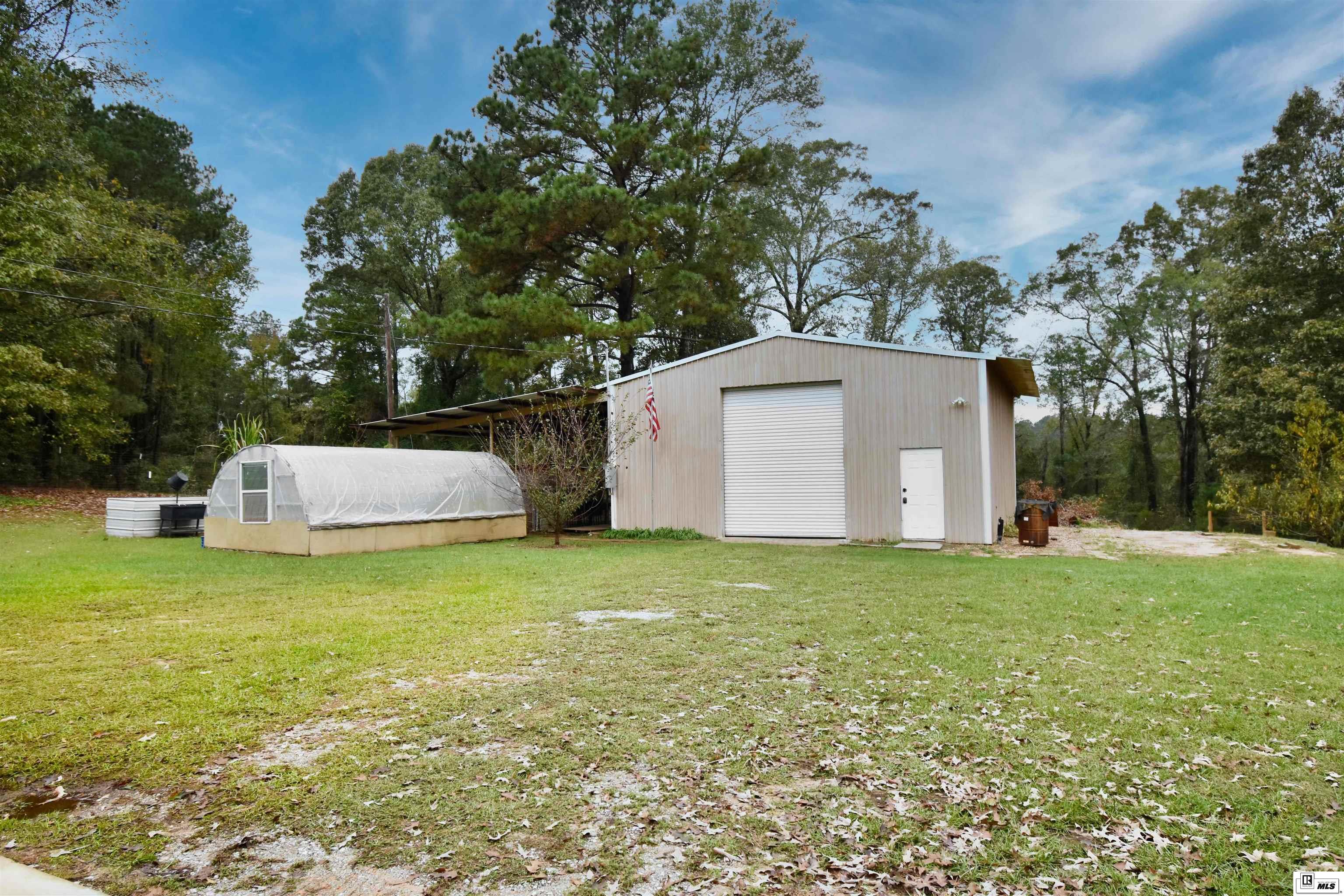 257 Roach Road