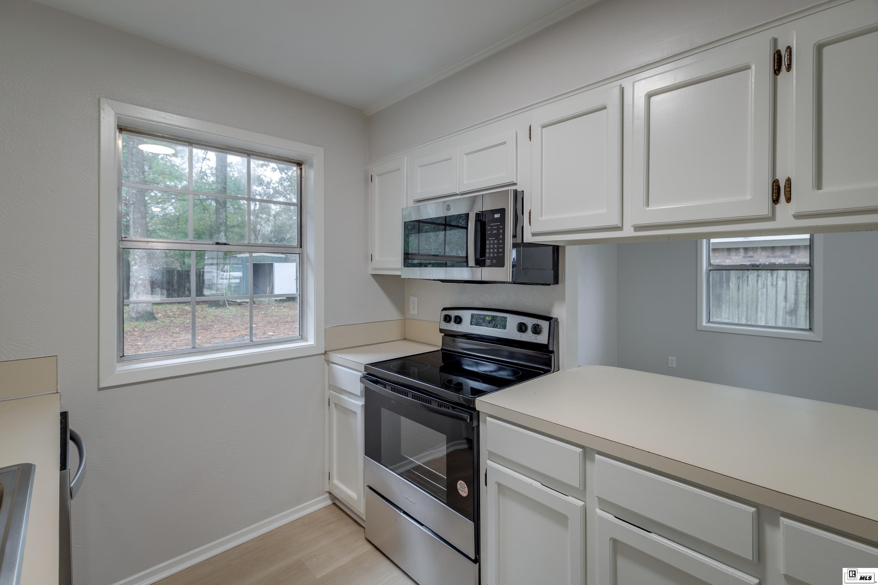 305 Cedarbrook Drive