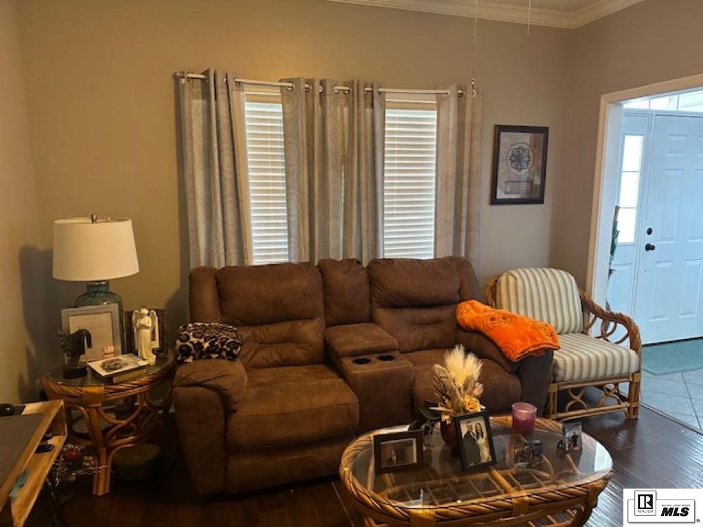207 Deer Creek Lane