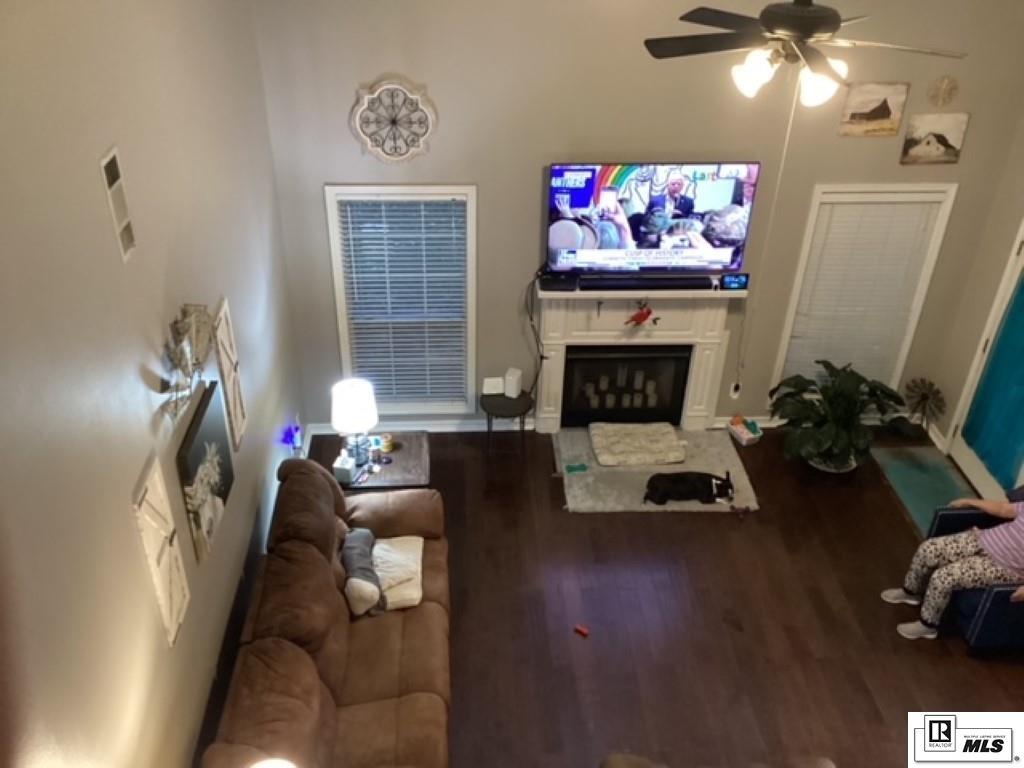 207 Deer Creek Lane