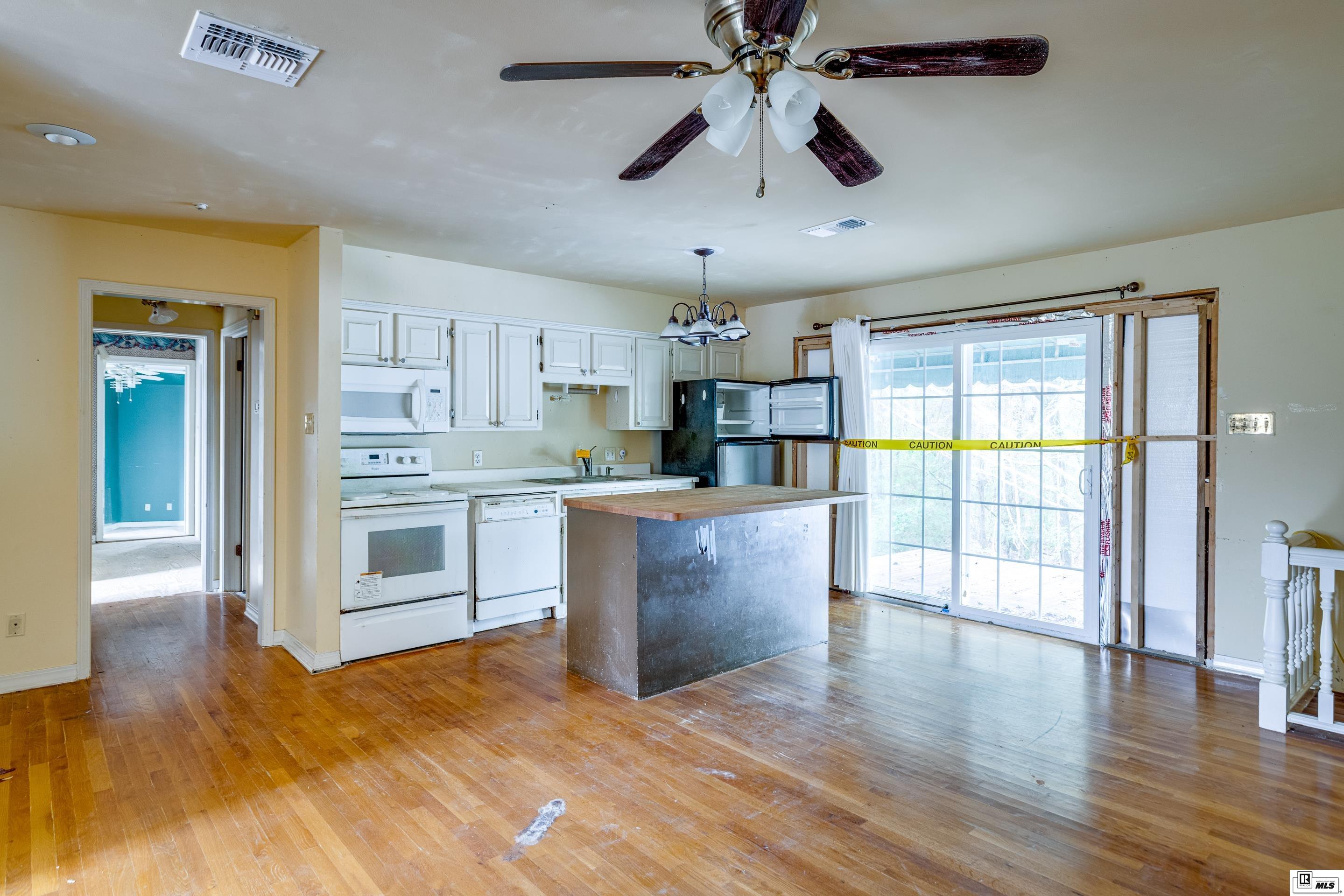 1991 Pecan Avenue