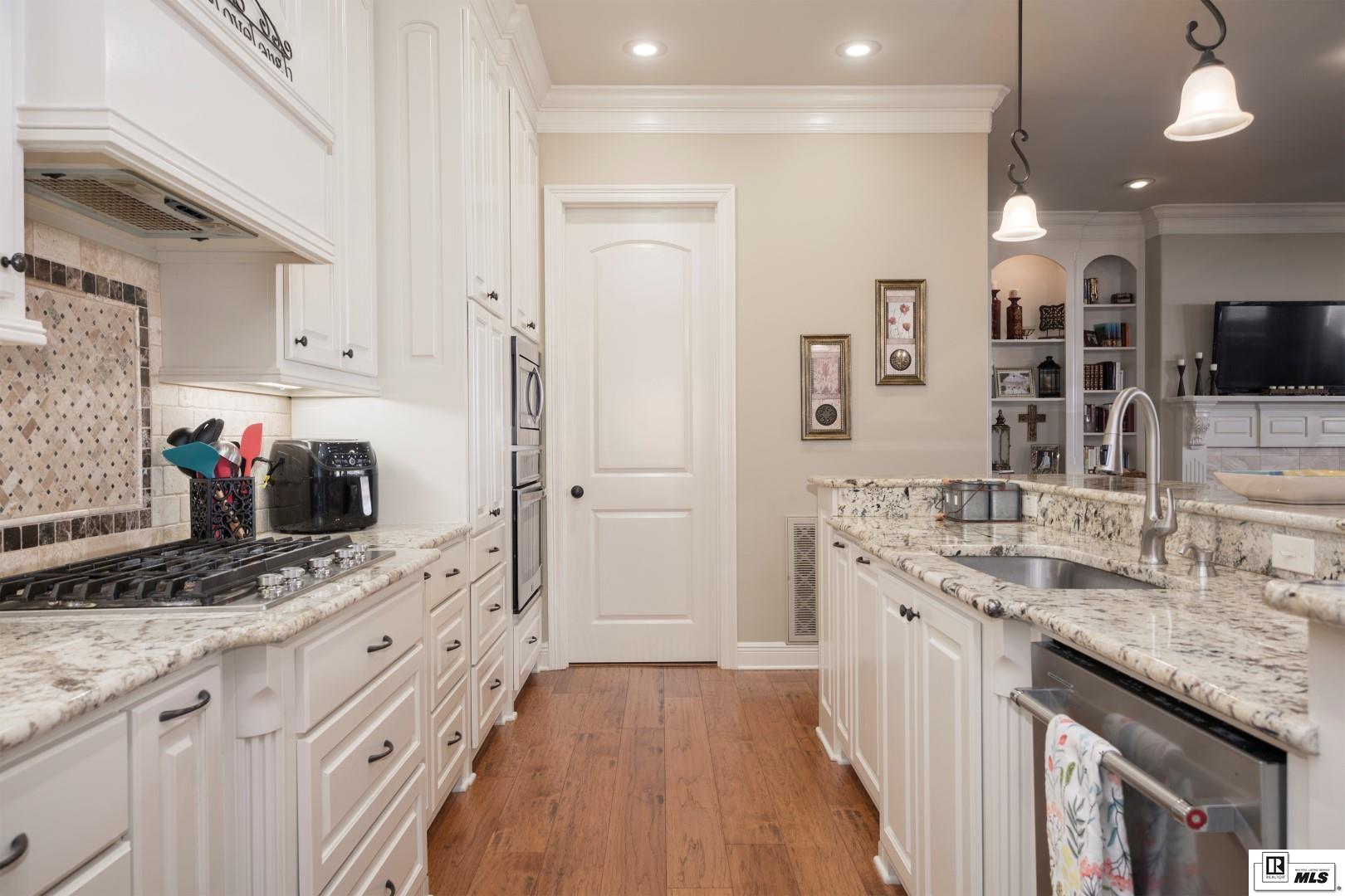 2025 Bienville Drive