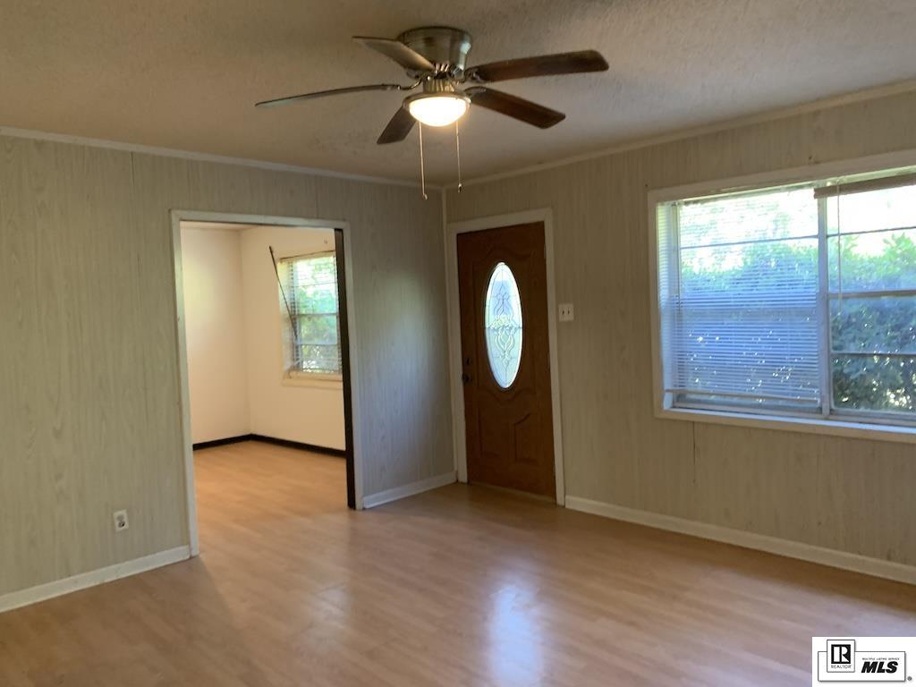 1734 Highway 579