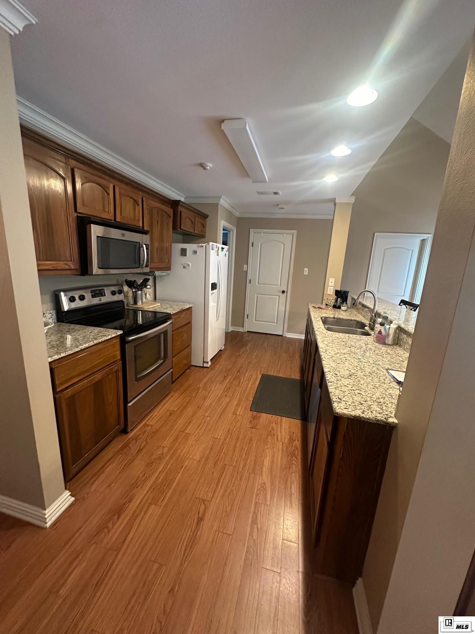 124 Orleans Place