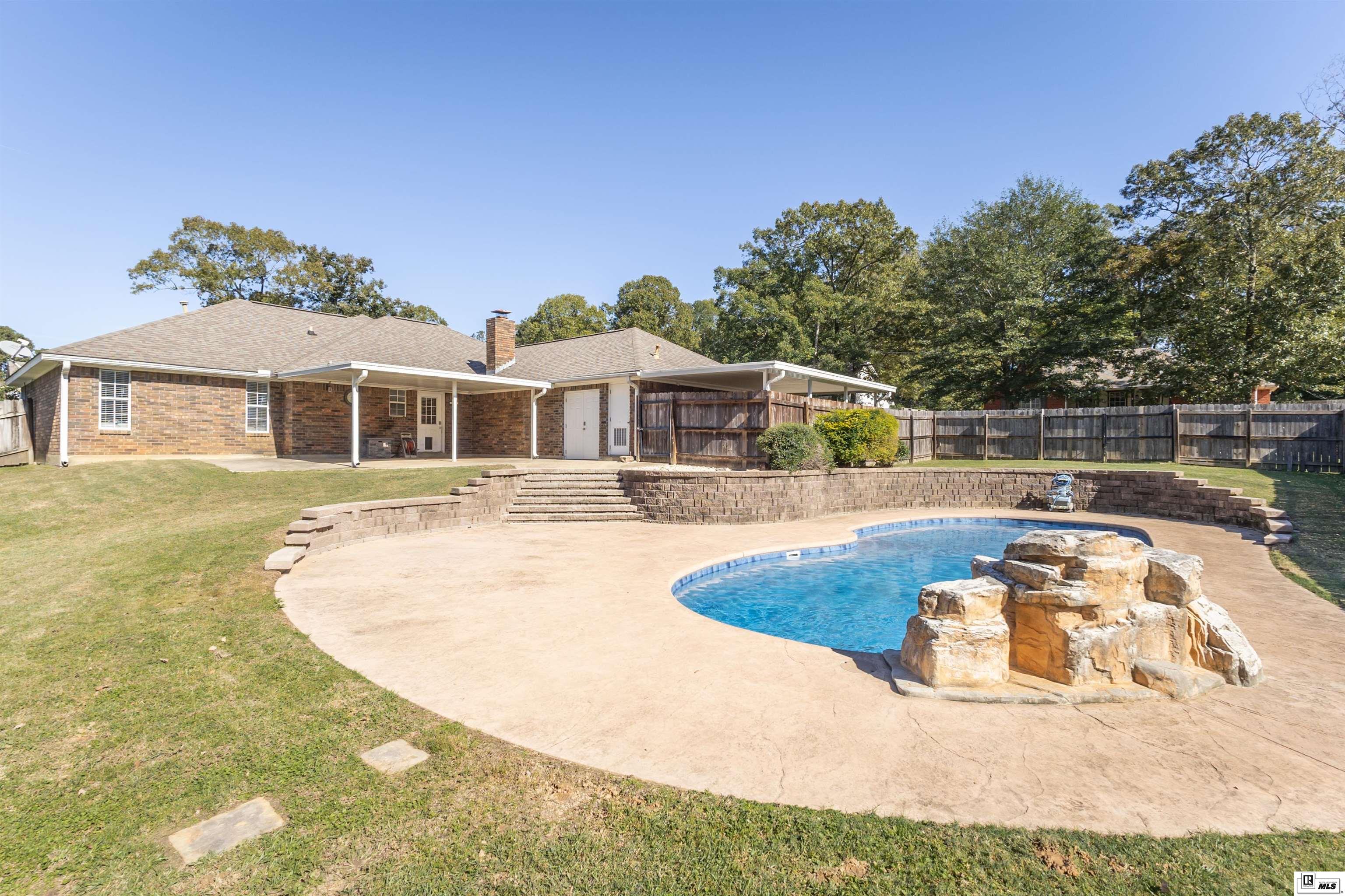101 Elmsley Drive