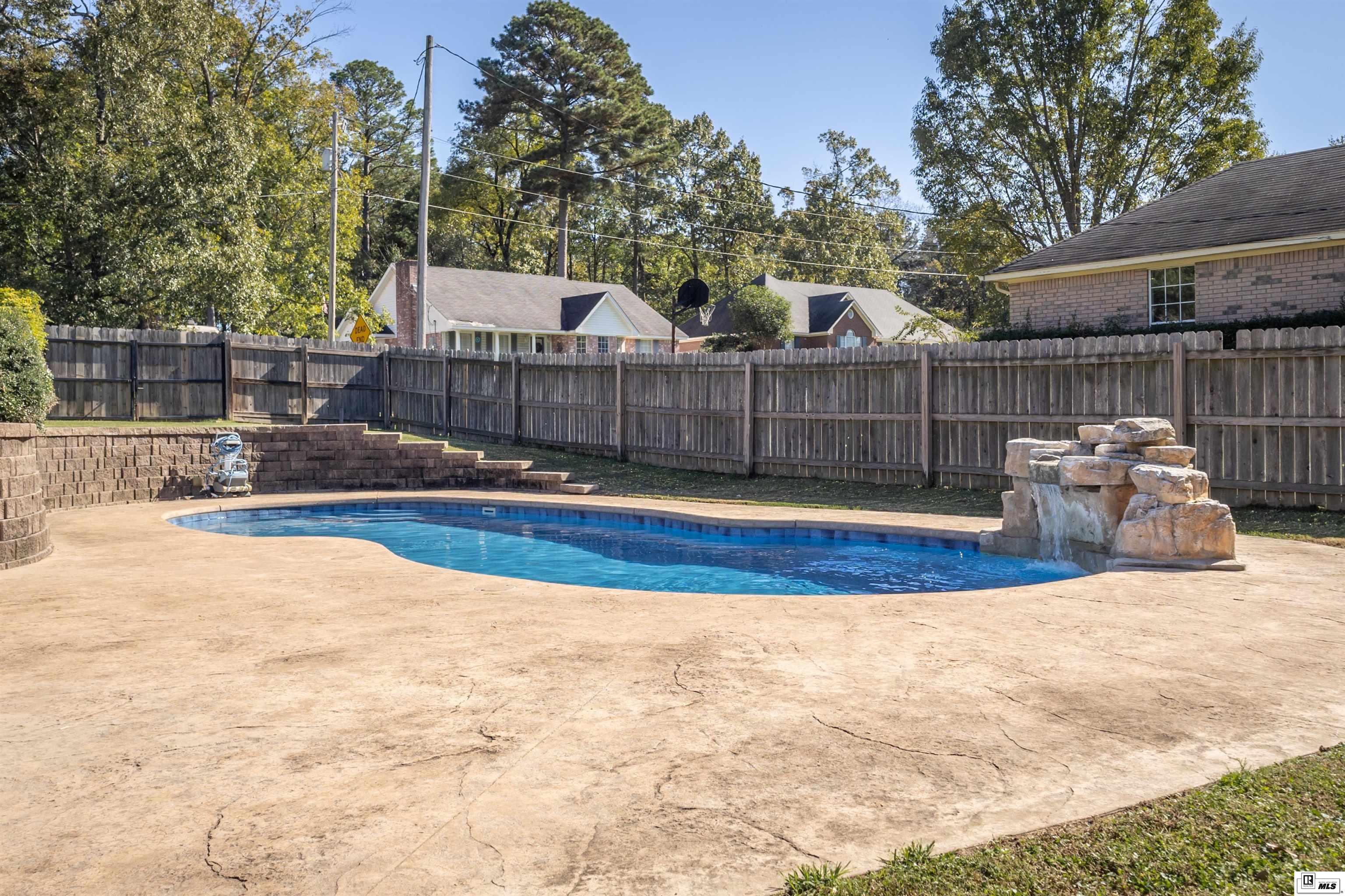 101 Elmsley Drive