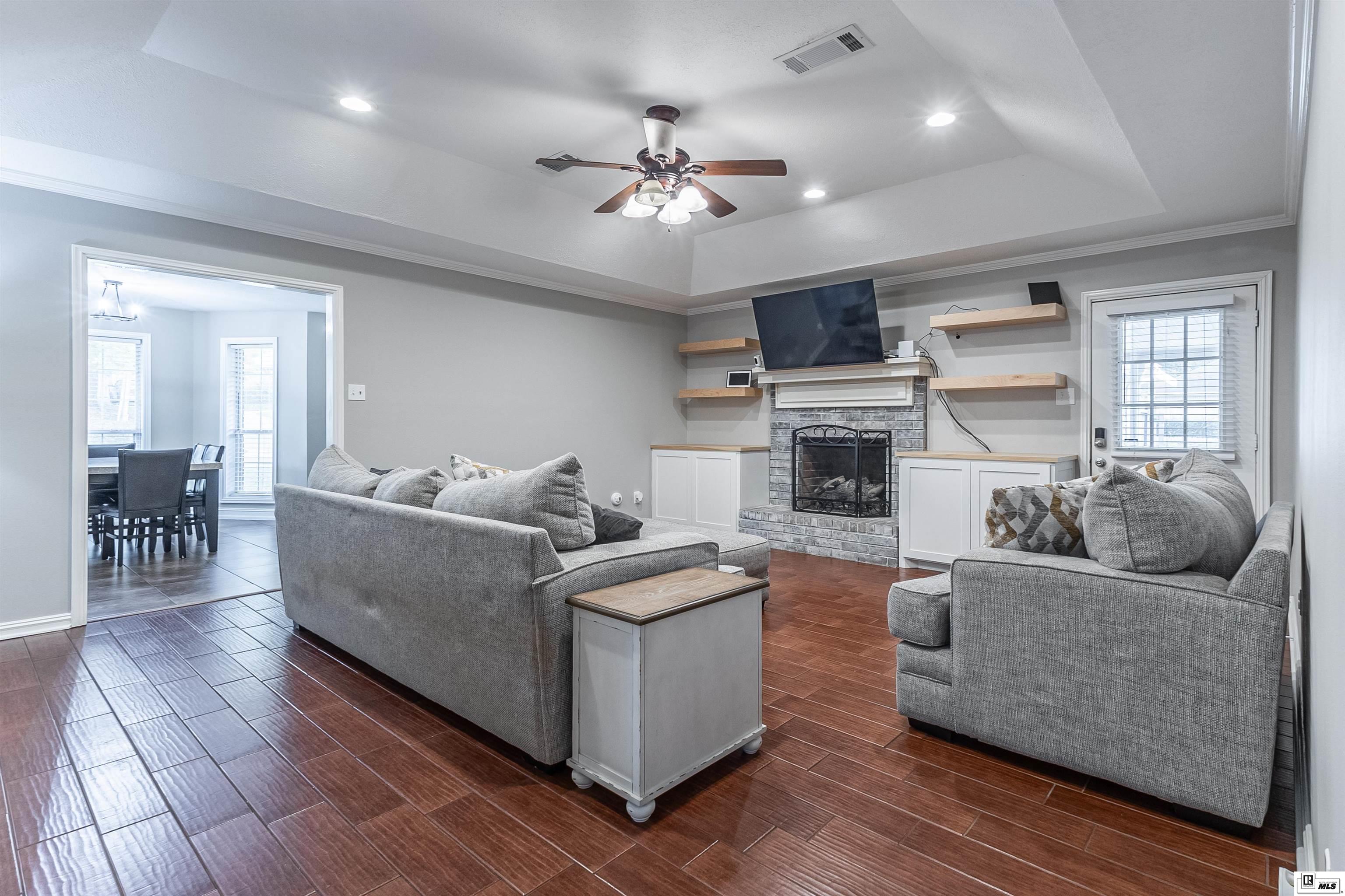 101 Elmsley Drive