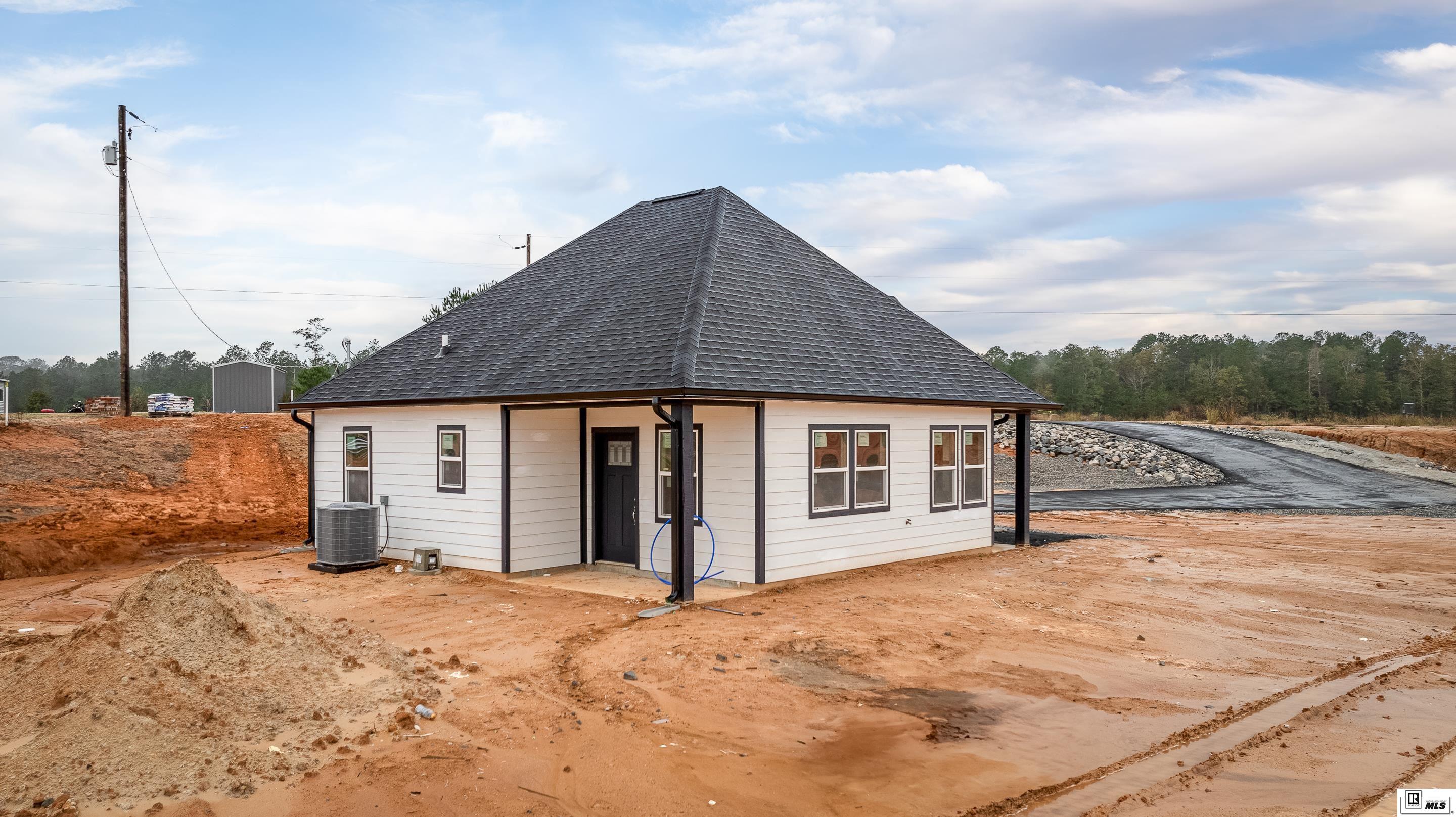 132 Chief Lane