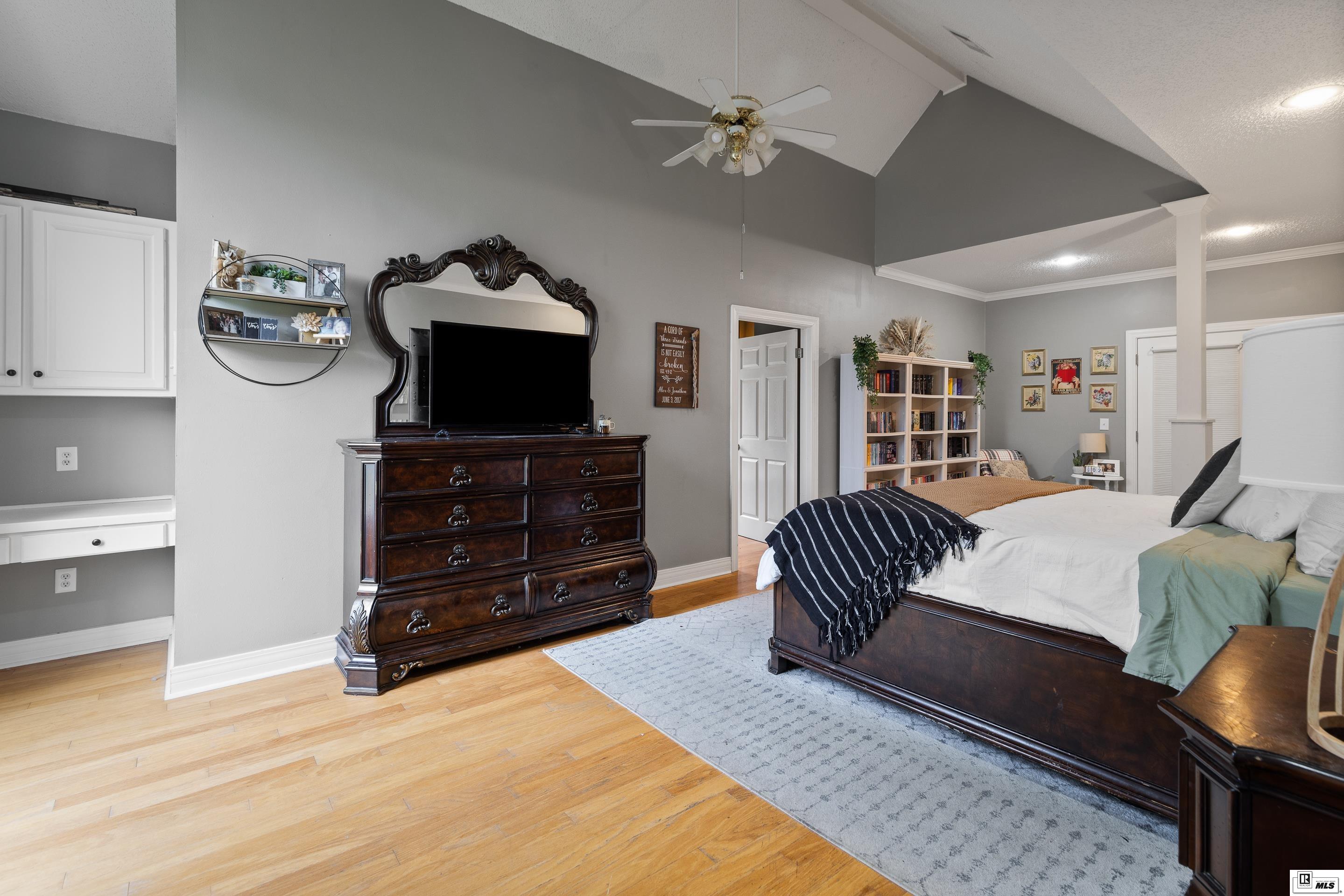 121 Bonnabel Place
