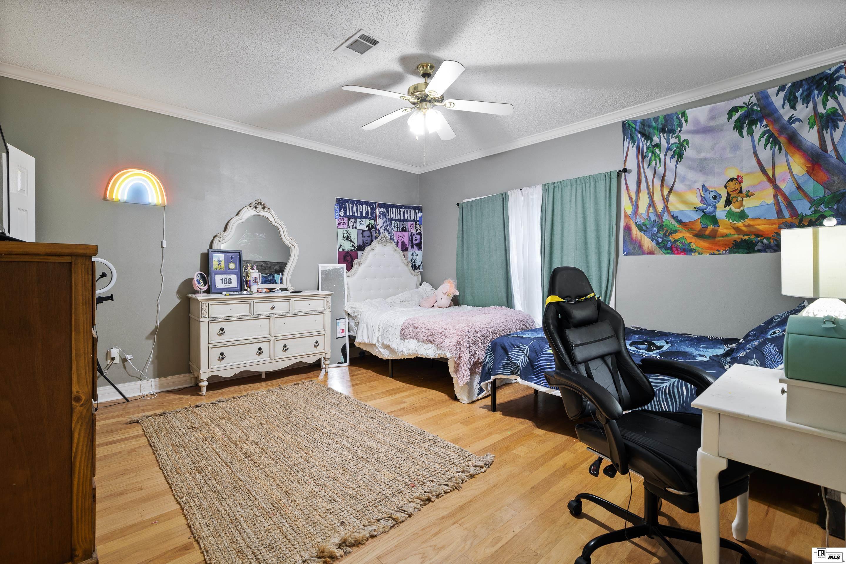 121 Bonnabel Place