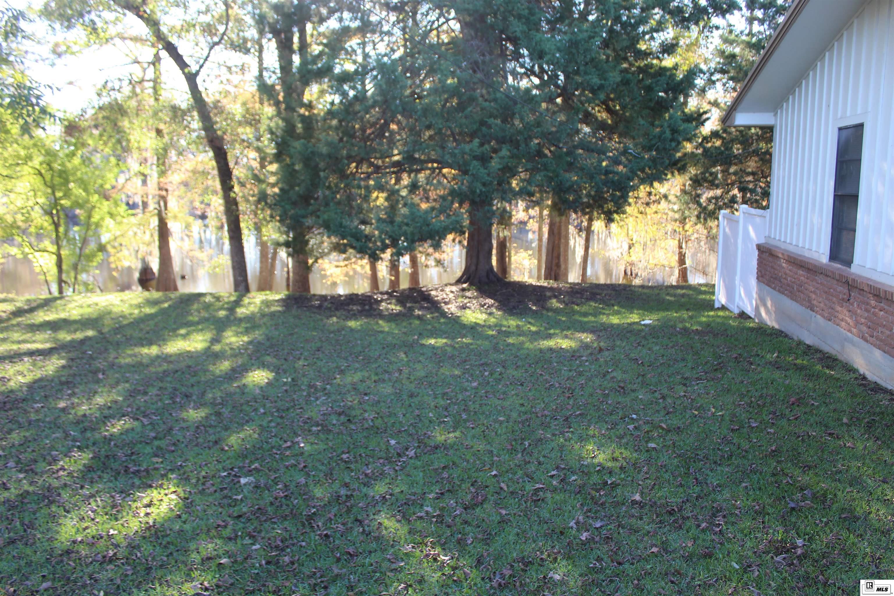 317 Bayou Oaks Drive