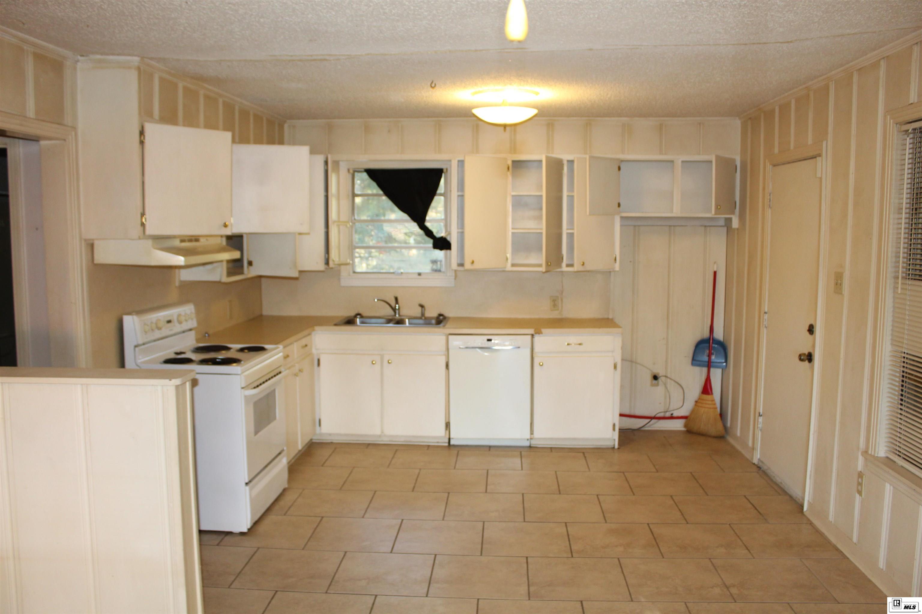 317 Bayou Oaks Drive