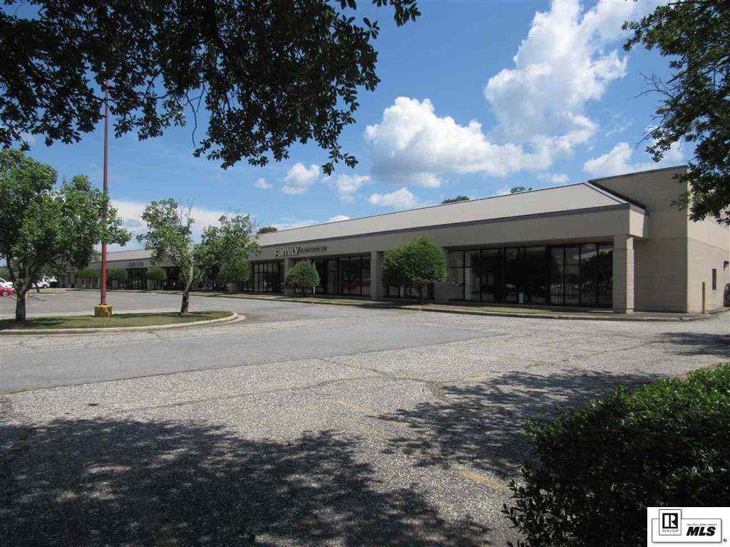 4703 Pecanland Mall Drive