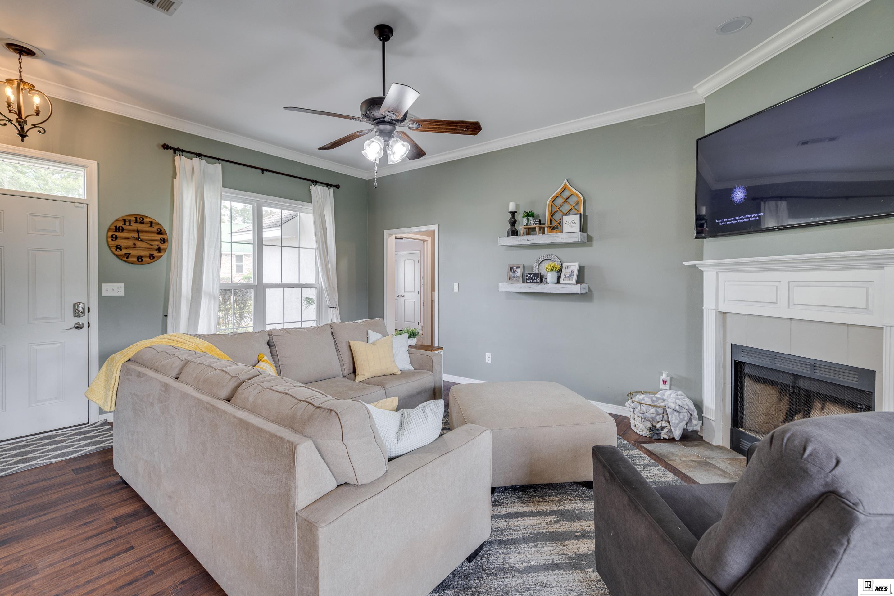 307 Willow Creek Drive