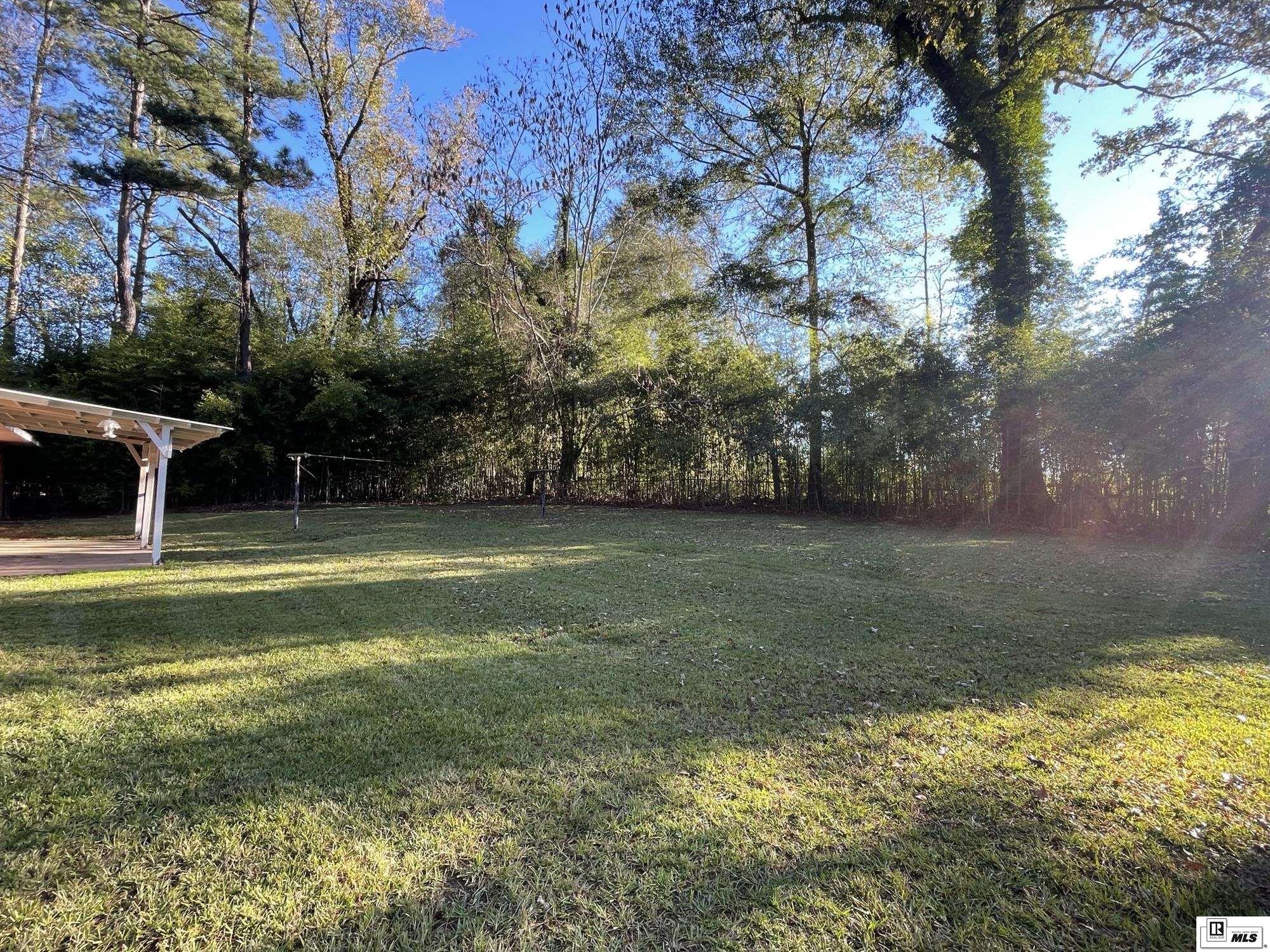 1909 Roosevelt Drive