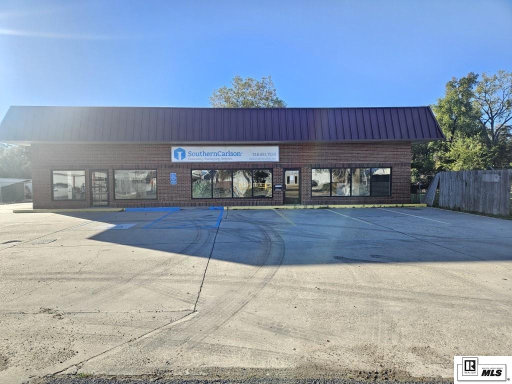 1437 New Natchitoches Road