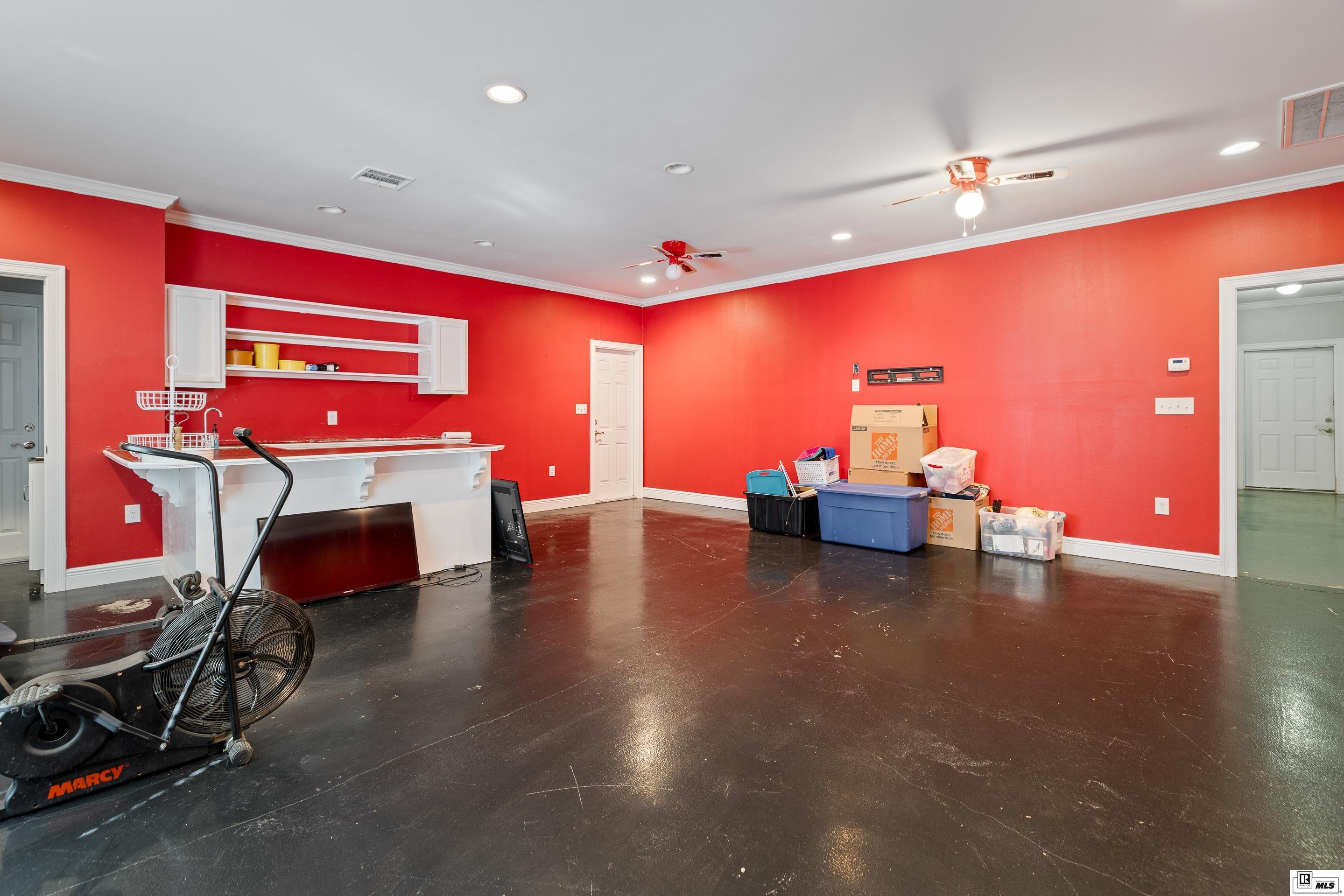 202 Leckie Road