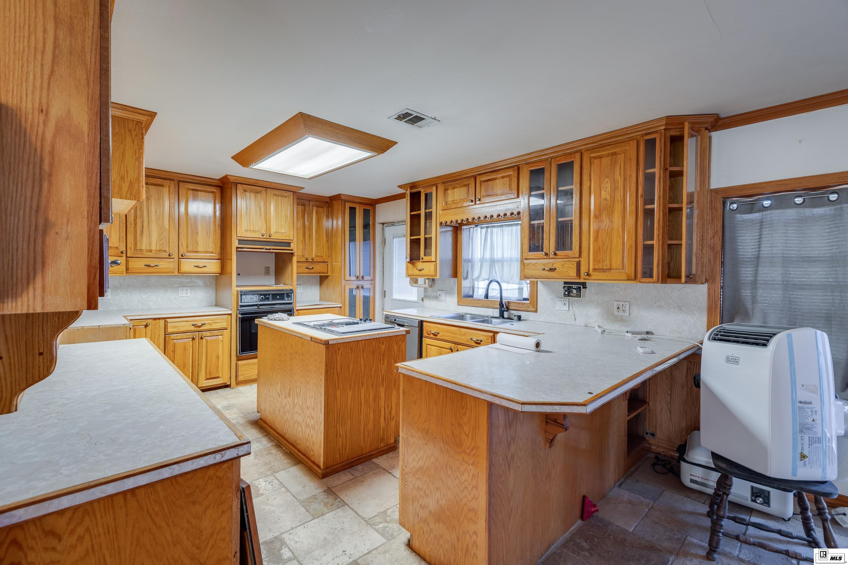 122 Scott Lane