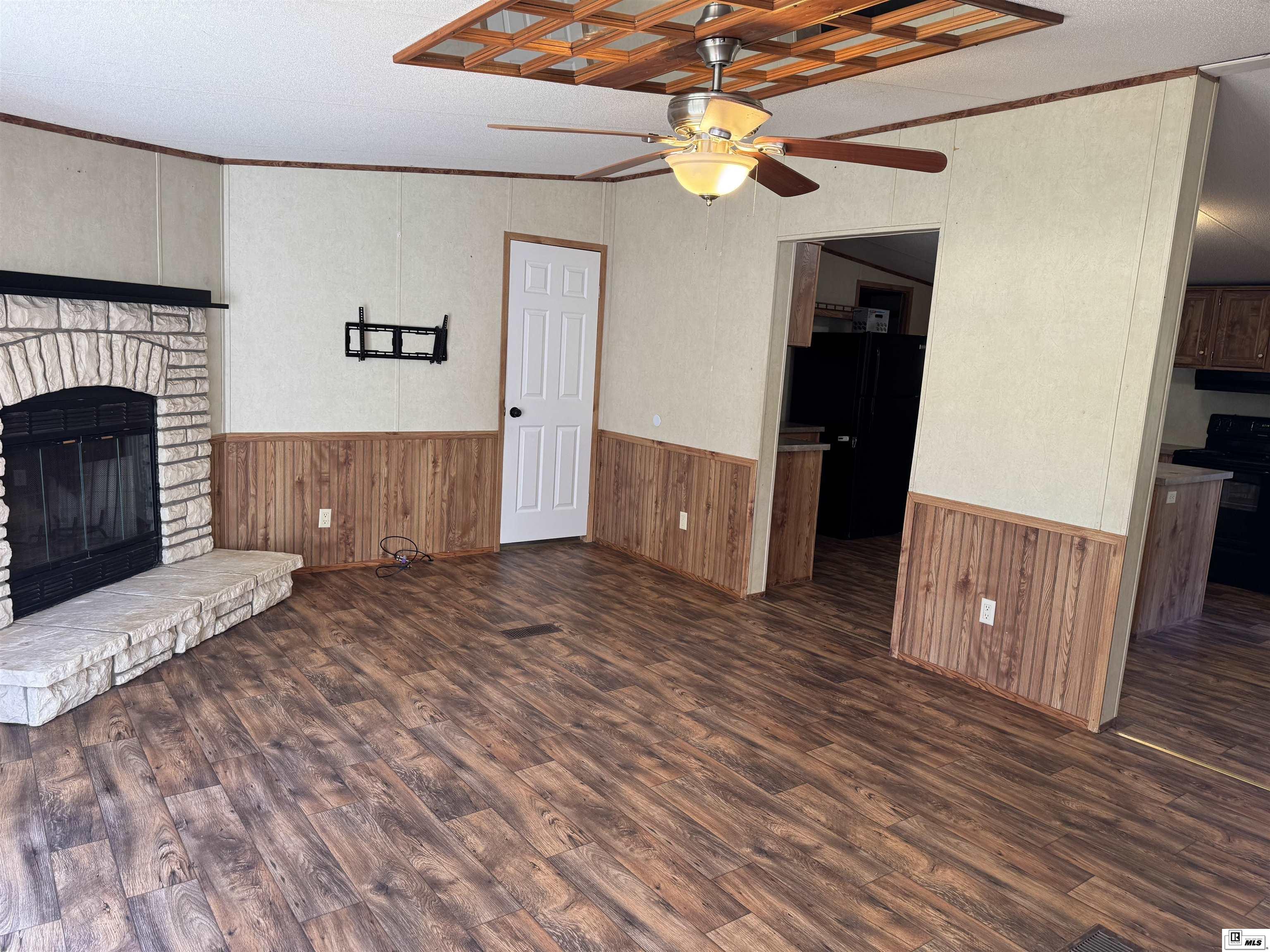 3126 Highway 546