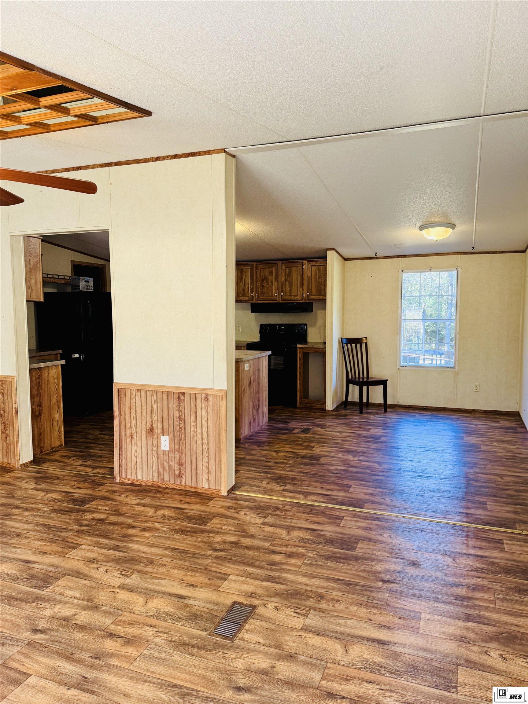 3126 Highway 546