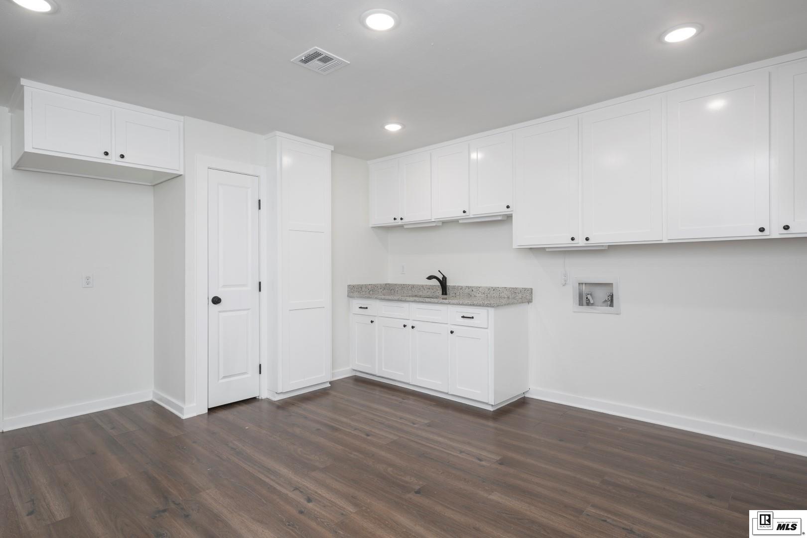 2315 Pinehurst Drive