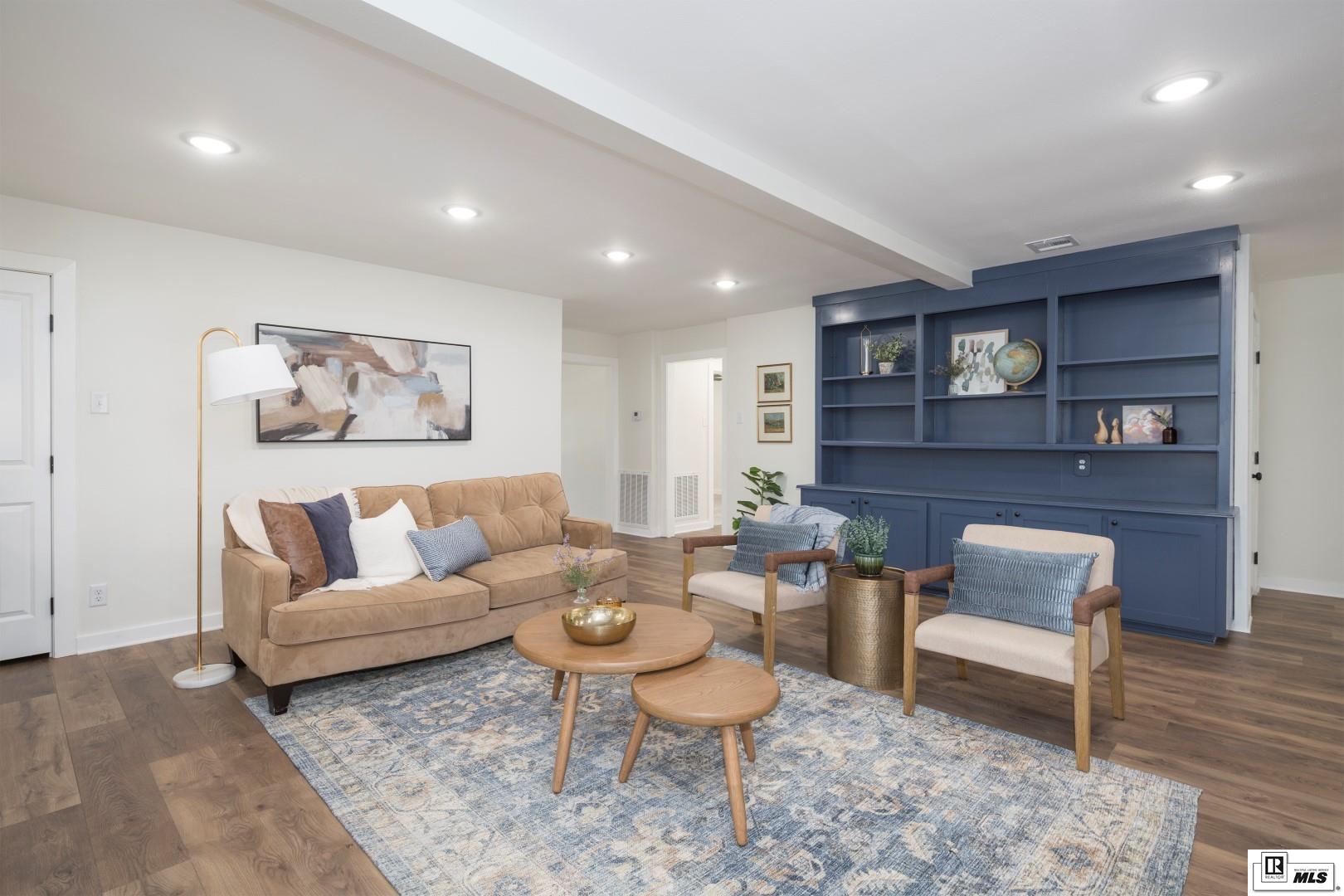 2315 Pinehurst Drive