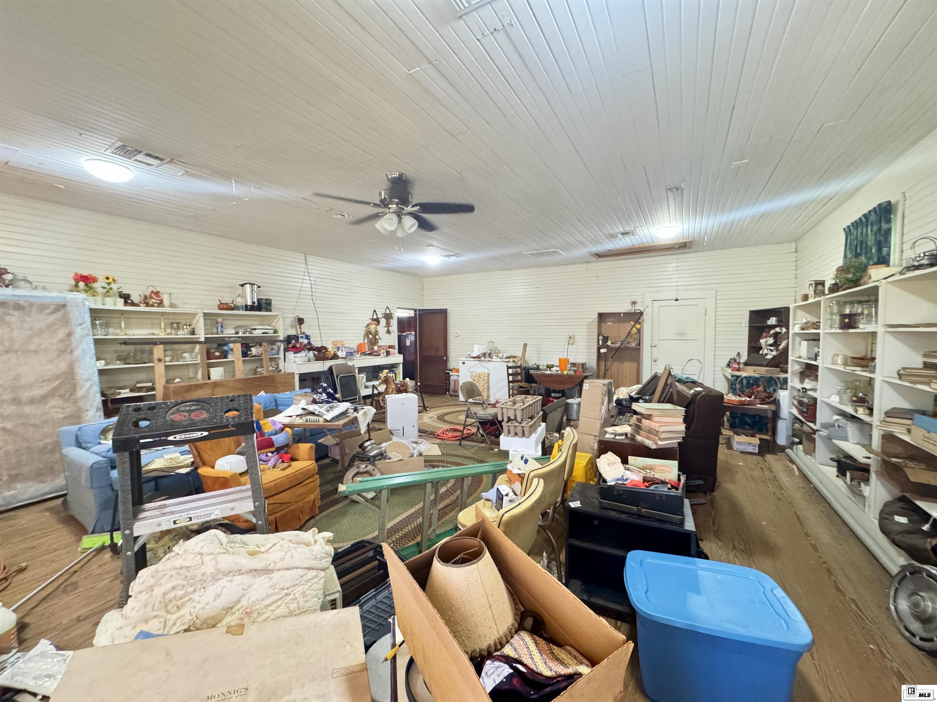 7595 Quitman Highway