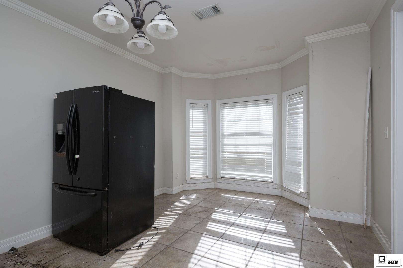 105 Iberia Circle