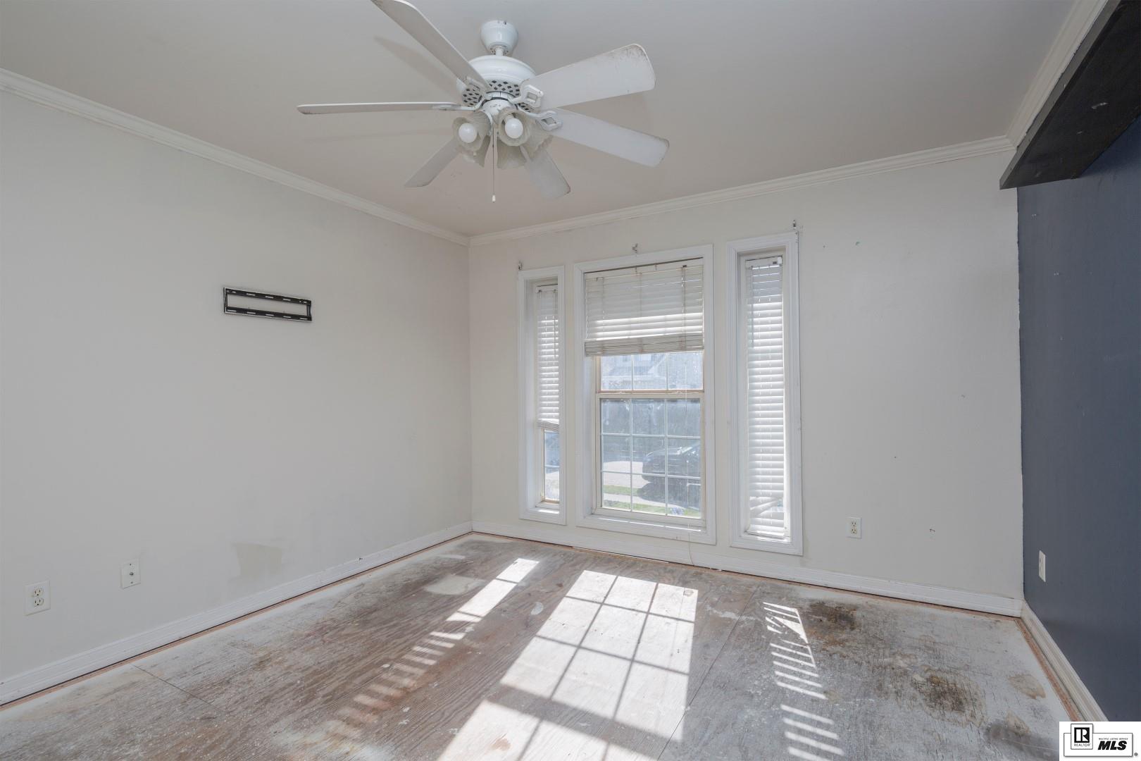 105 Iberia Circle