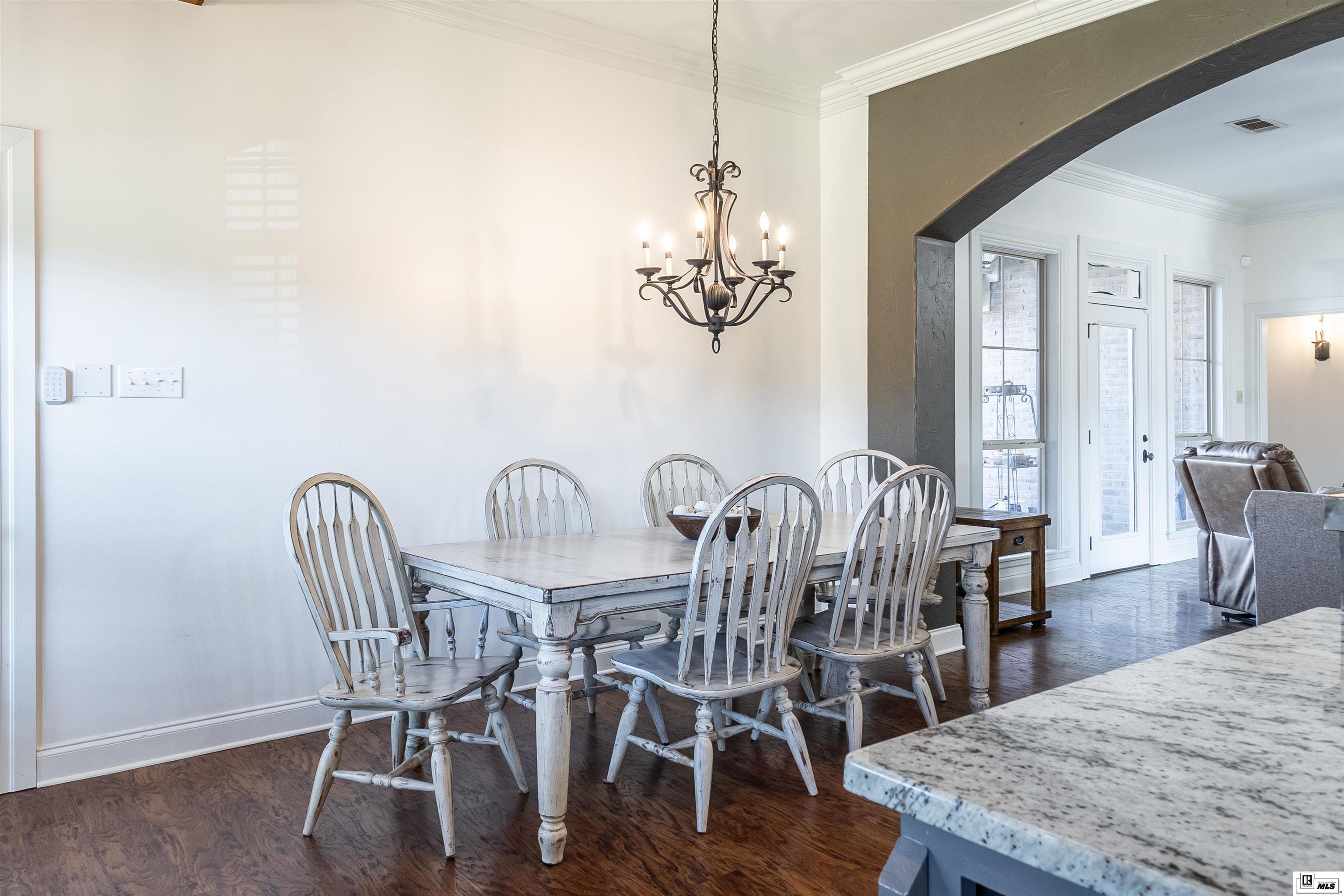 422 East Frenchman's Bend Road