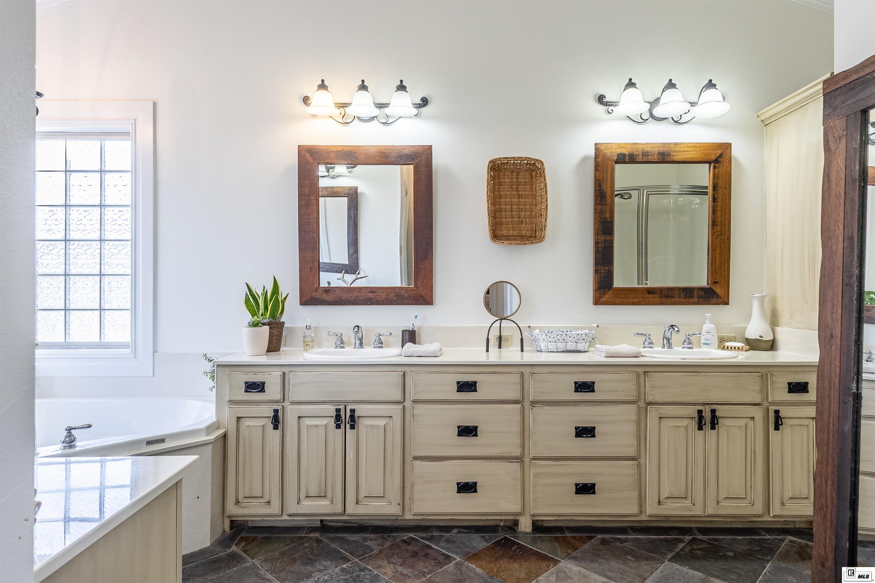 422 East Frenchman's Bend Road