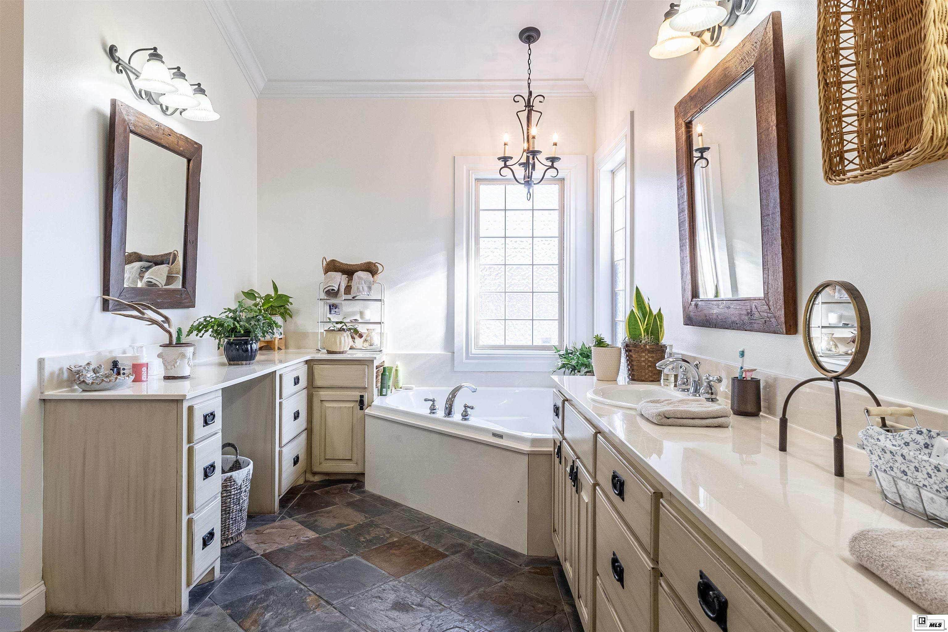 422 East Frenchman's Bend Road