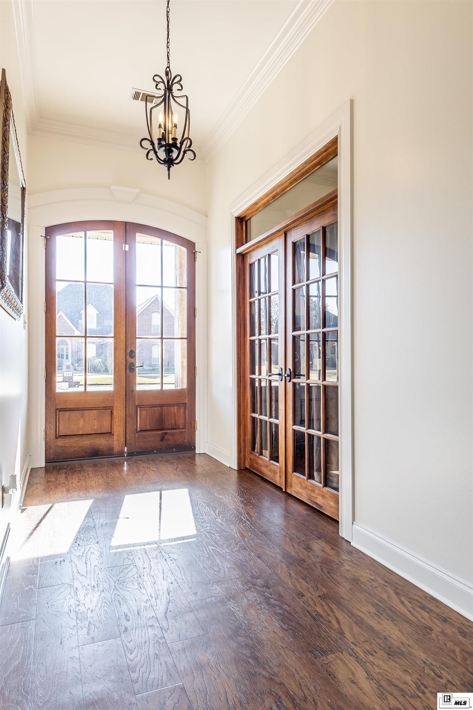 422 East Frenchman's Bend Road